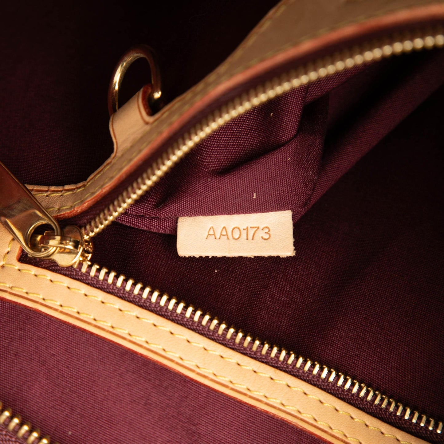 Louis Vuitton Monogram Vernis Brea MM