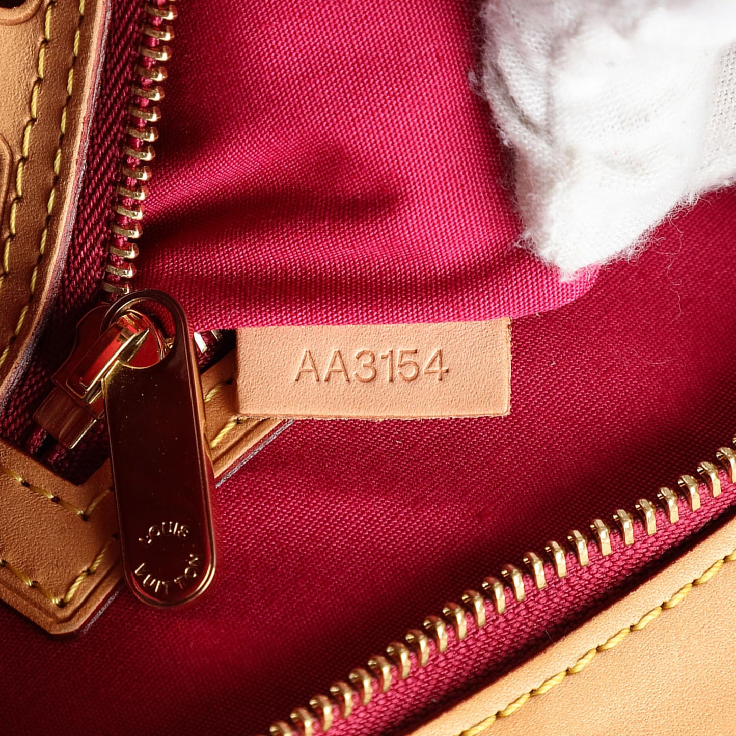 Louis Vuitton Monogram Vernis Brea MM