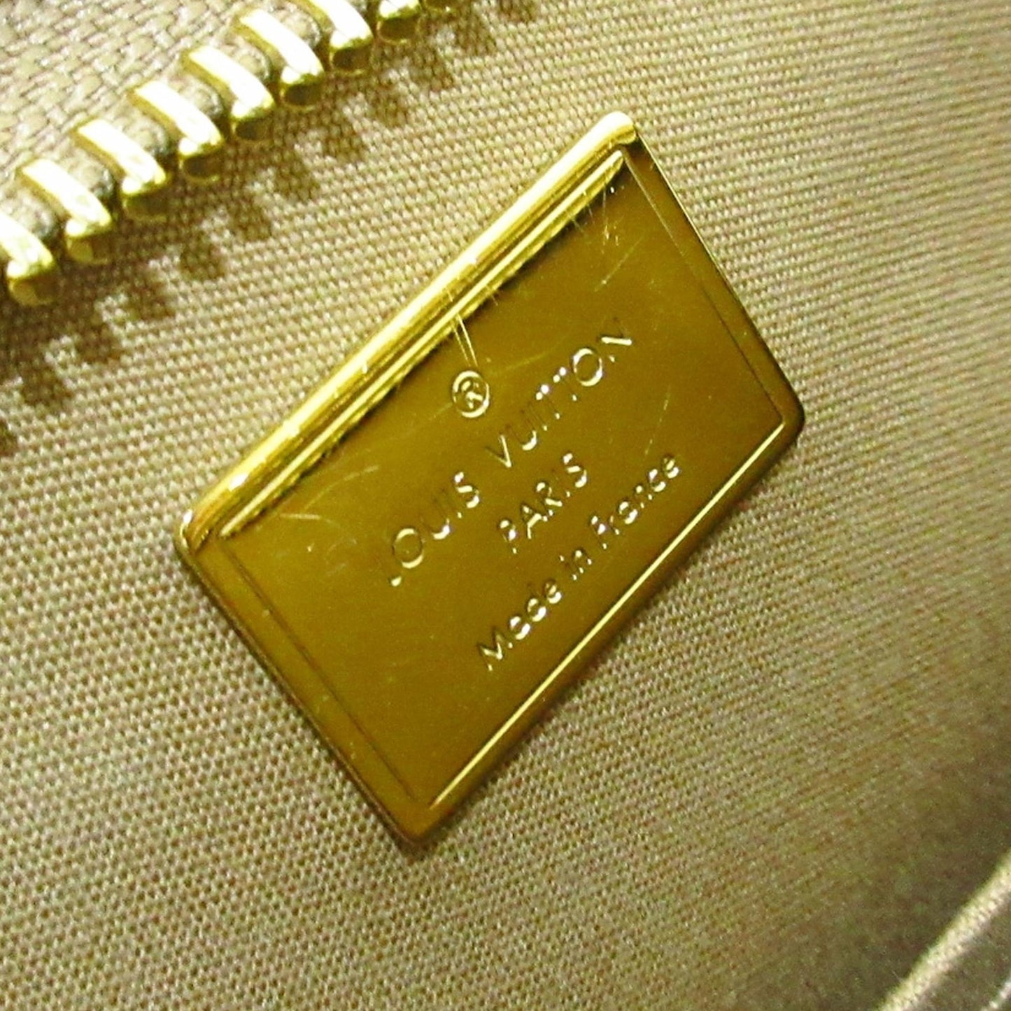 Louis Vuitton Monogram Vernis Brea PM (SHG-35698)