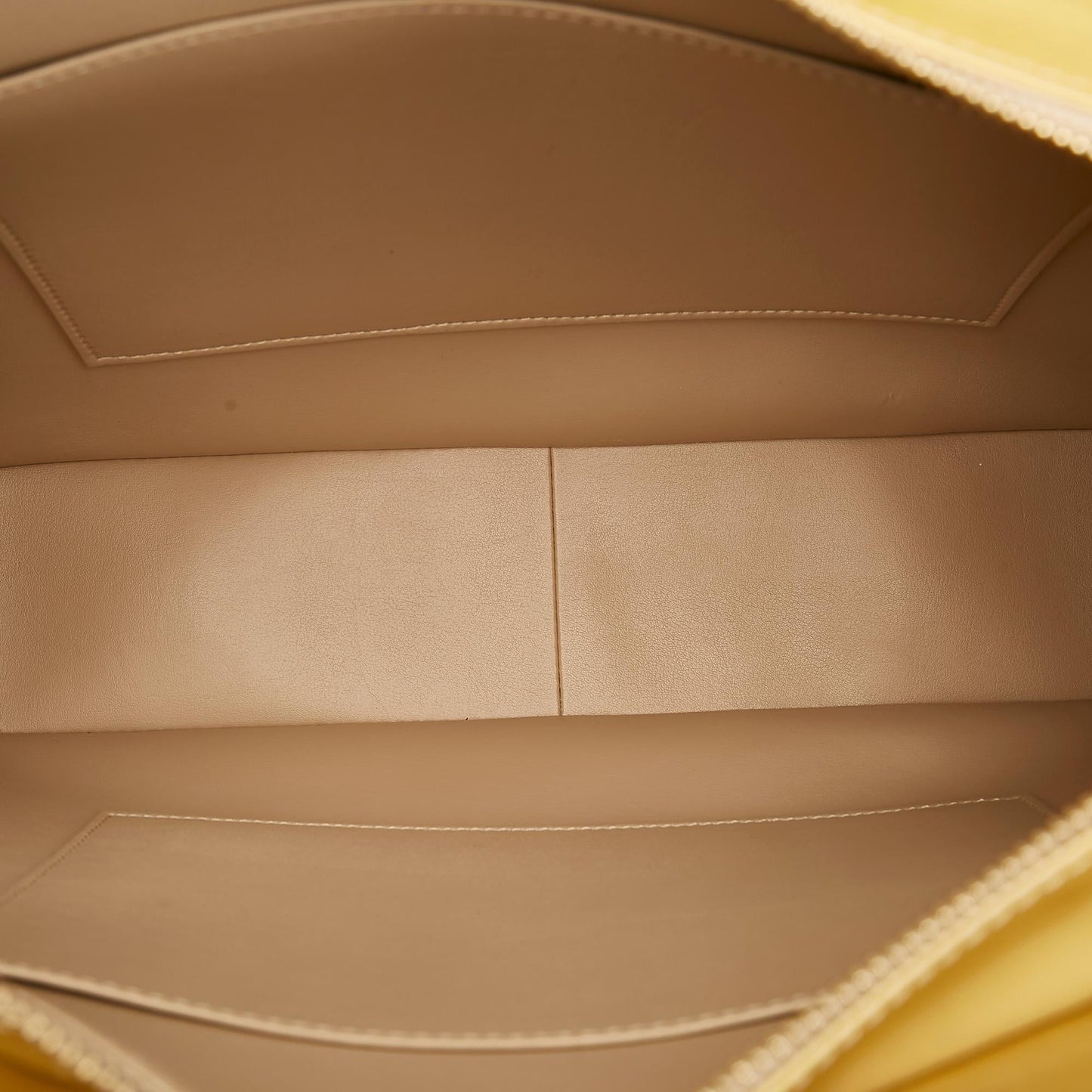 Louis Vuitton Monogram Vernis Columbus (SHG-36738)