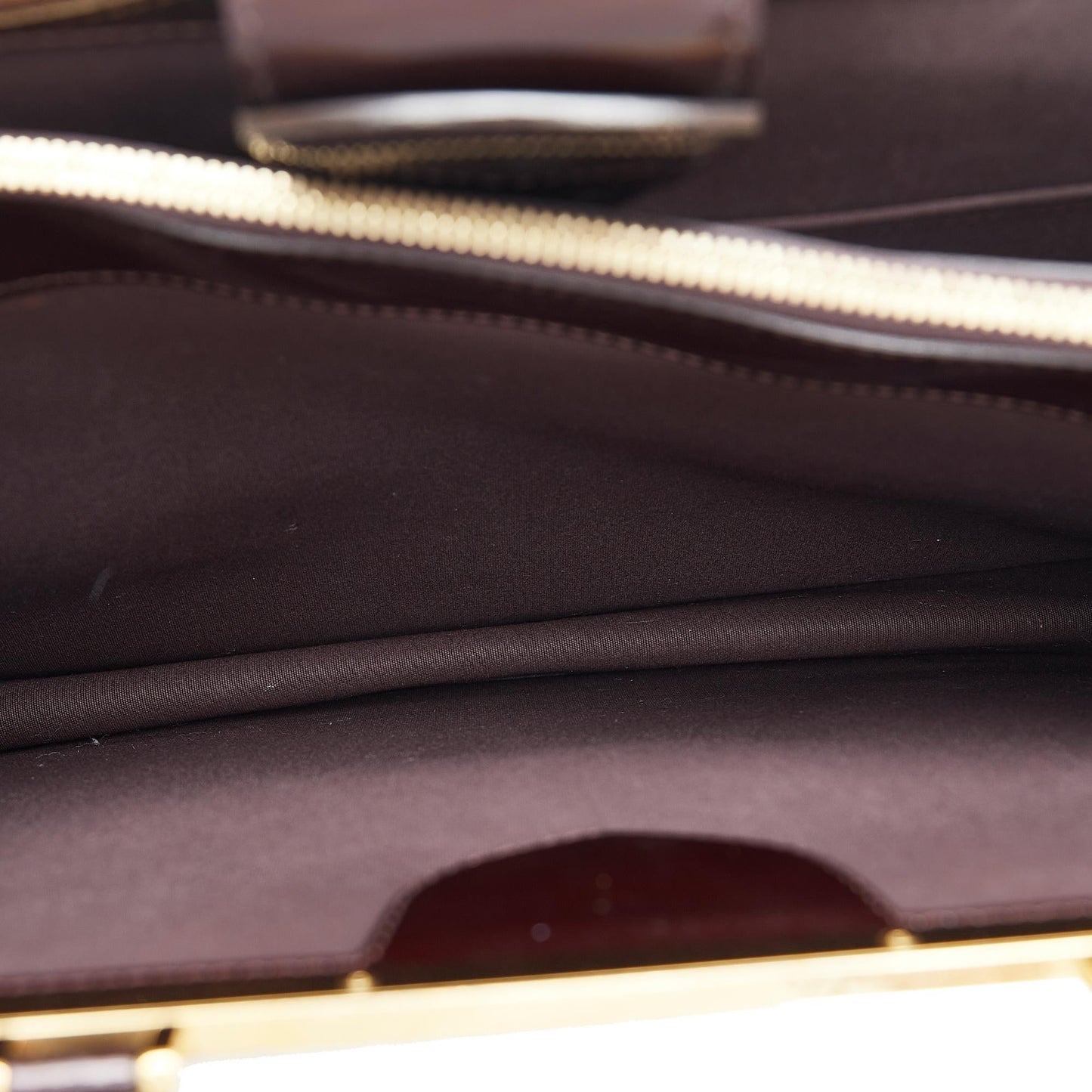 Louis Vuitton Monogram Vernis Deesse GM (SHG-Q8Q5nl)