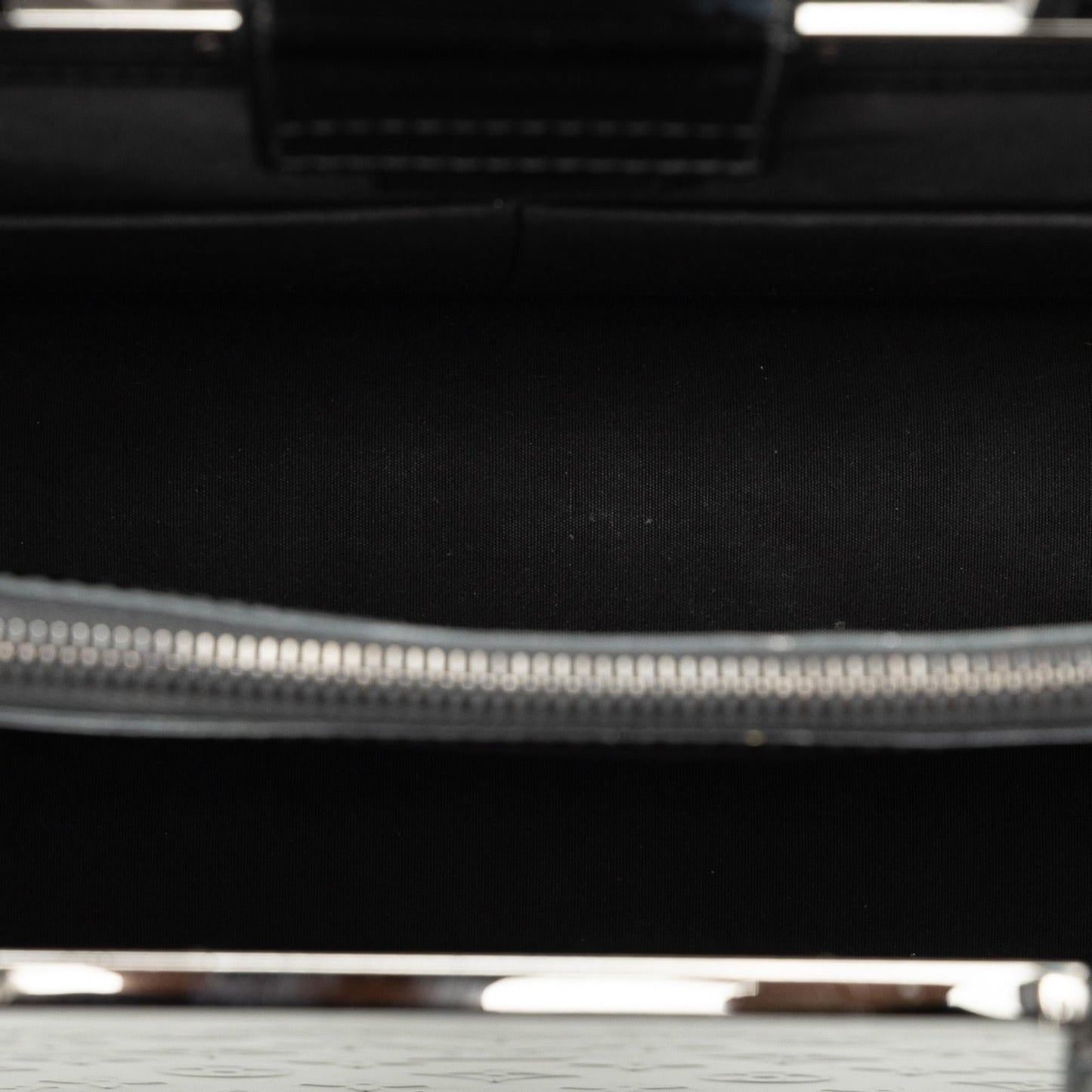 Louis Vuitton Monogram Vernis Deesse GM (SHG-RDPiXu)