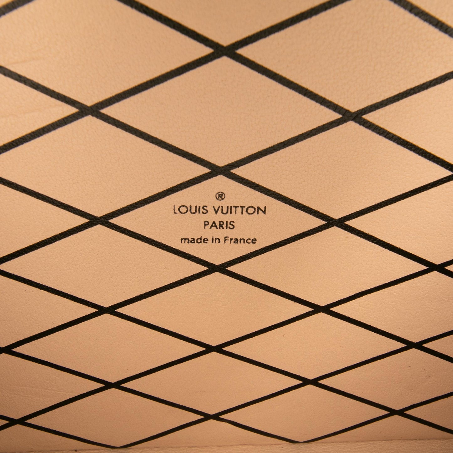Louis Vuitton Monogram Vernis Fleur Petite Malle