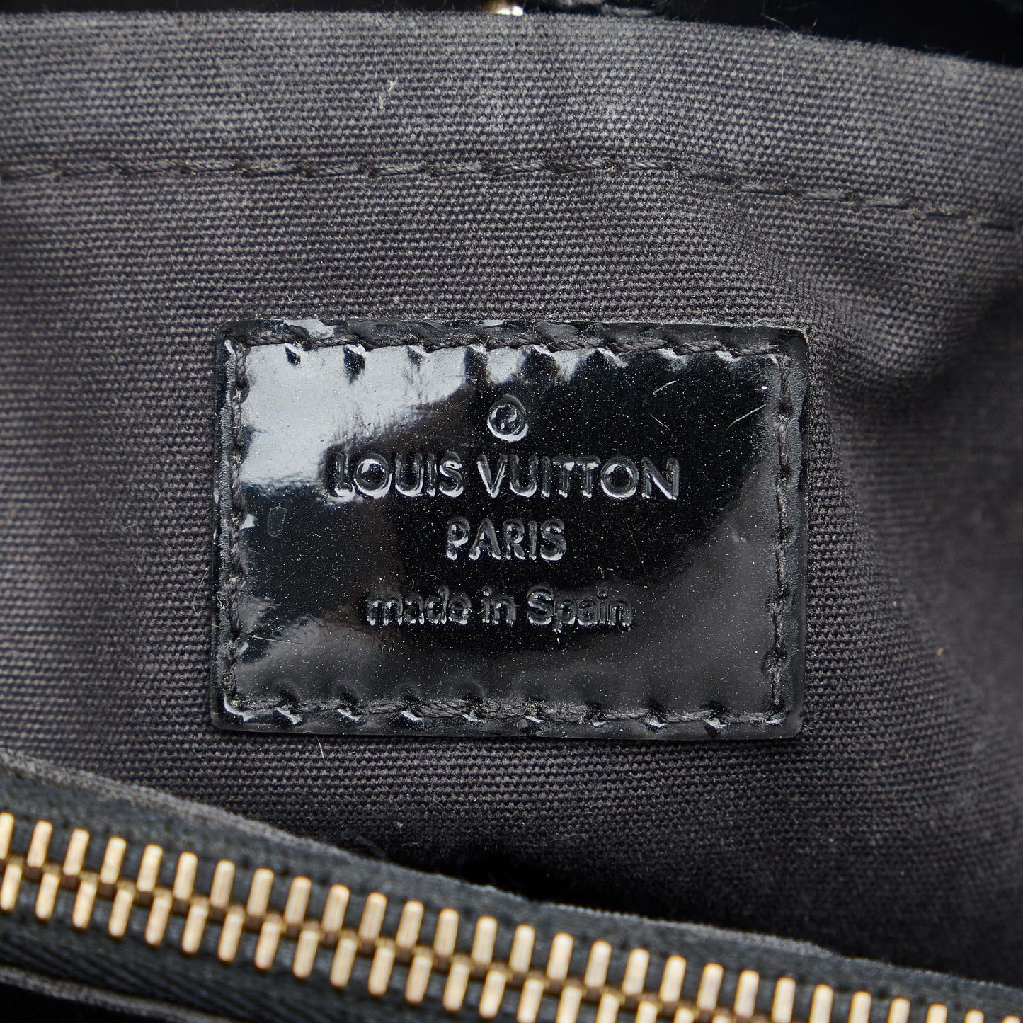 Louis Vuitton Monogram Vernis Montaigne BB (SHG-UBbqew)