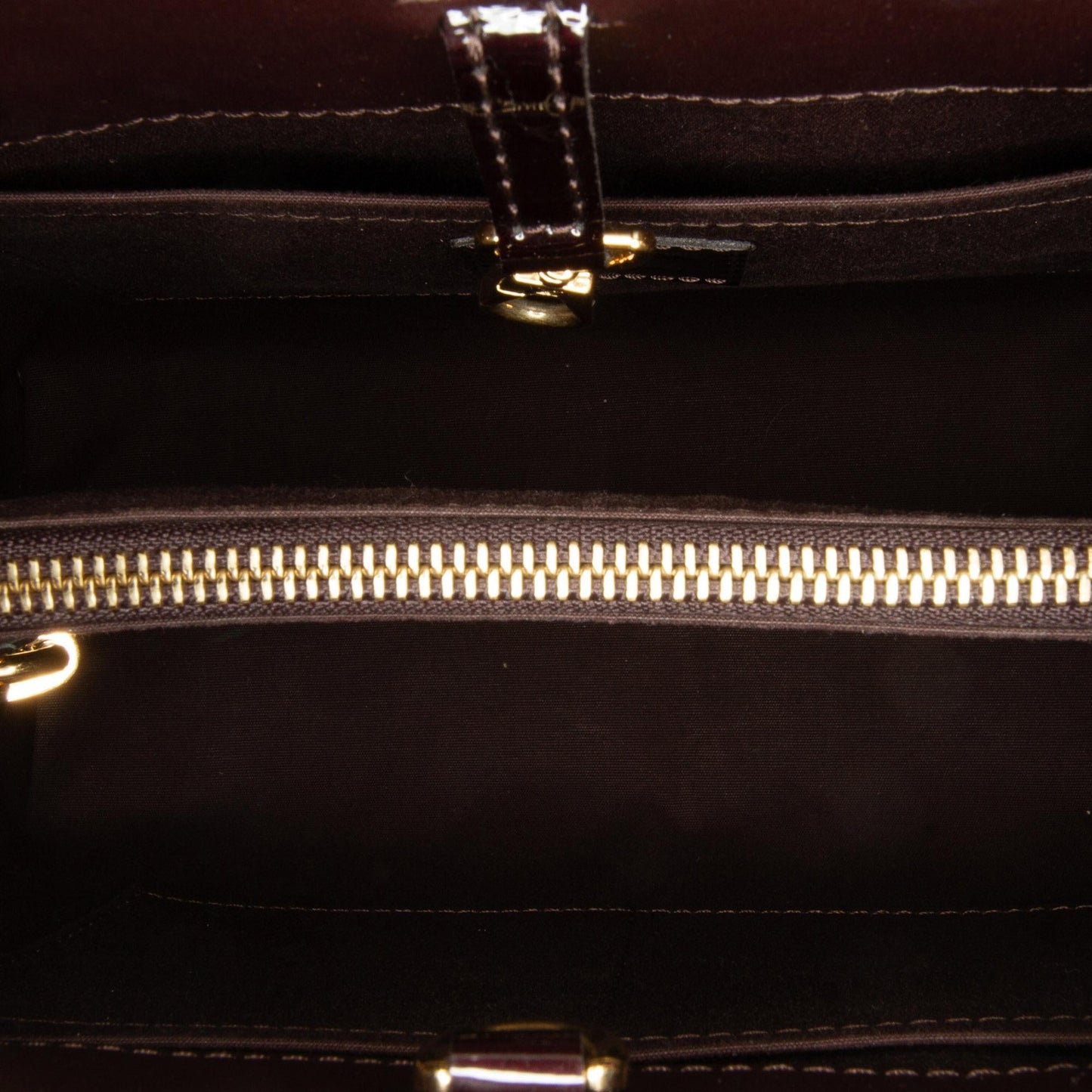Louis Vuitton Monogram Vernis Montaigne BB (SHG-x3vn1e)