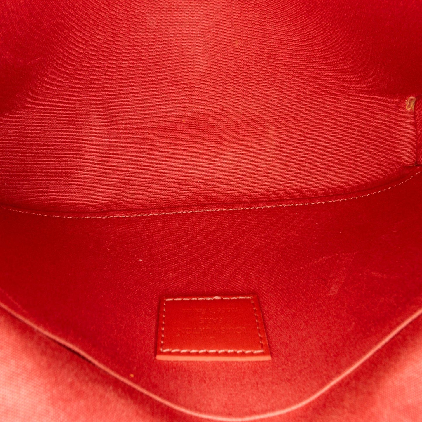 Louis Vuitton Monogram Vernis Pochette Felicie Valentine Dog (SHG-nUf2OF)