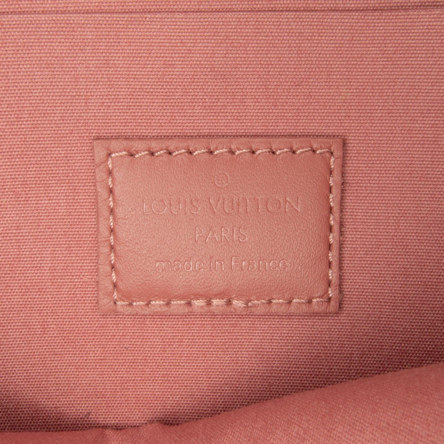 Louis Vuitton Monogram Vernis Pochette Felicie Valentine Dog (SHG-y5pSsZ)