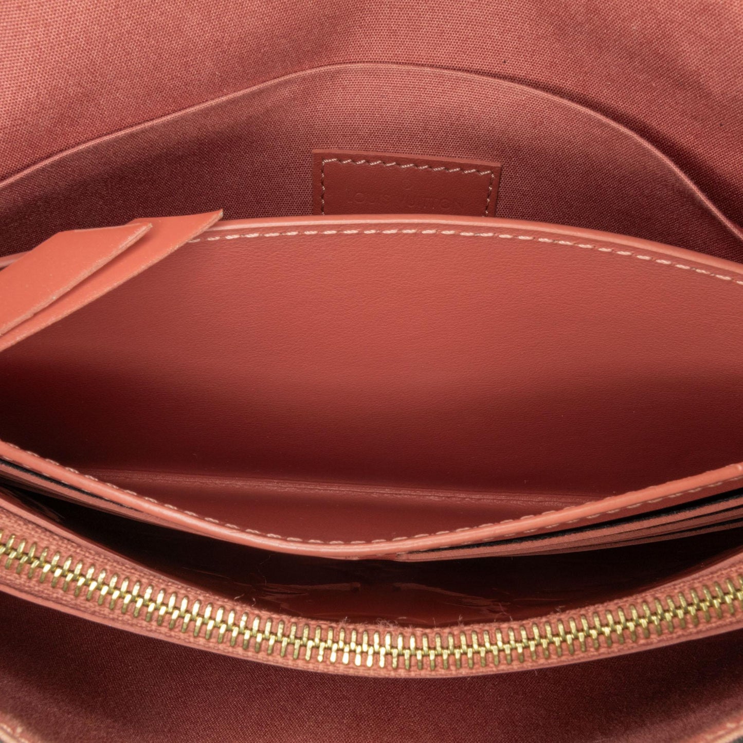 Louis Vuitton Monogram Vernis Pochette Felicie Valentine Dog (SHG-MbxcoD)