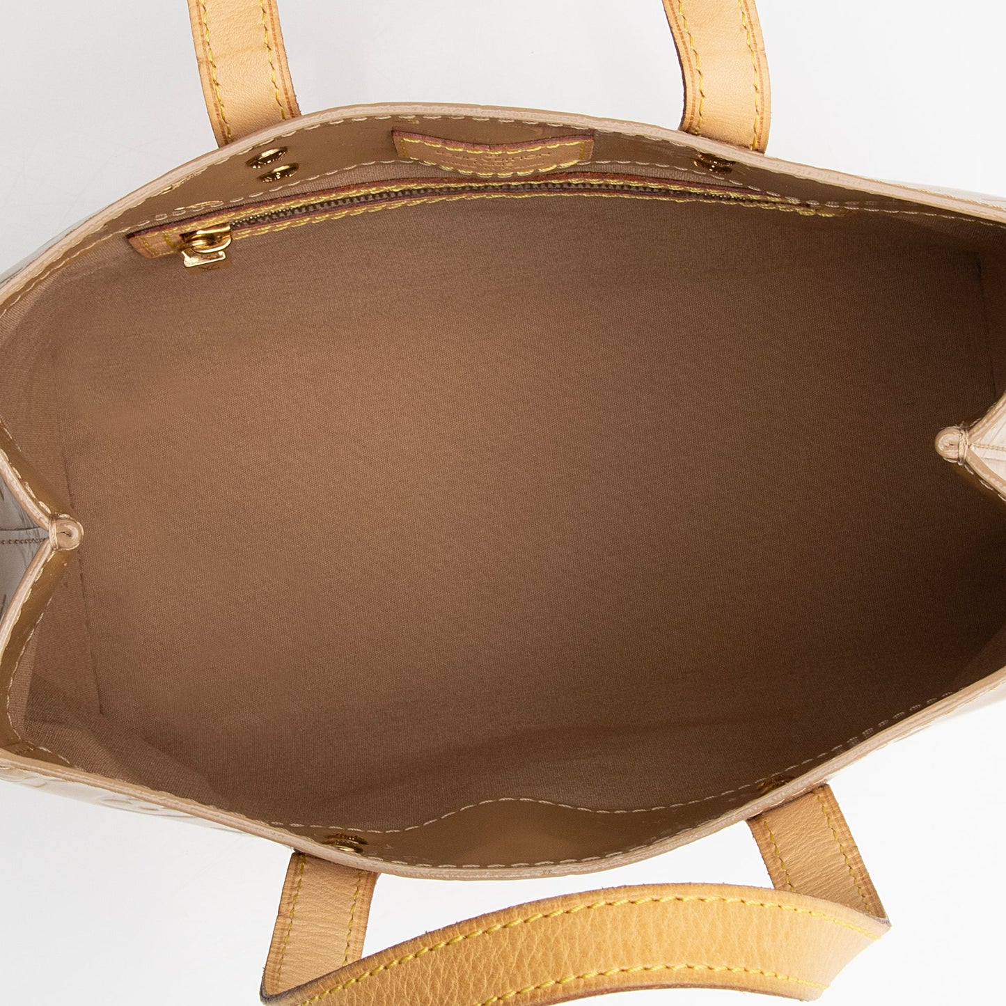 Louis Vuitton Monogram Vernis Reade PM Tote (SHF-22395)