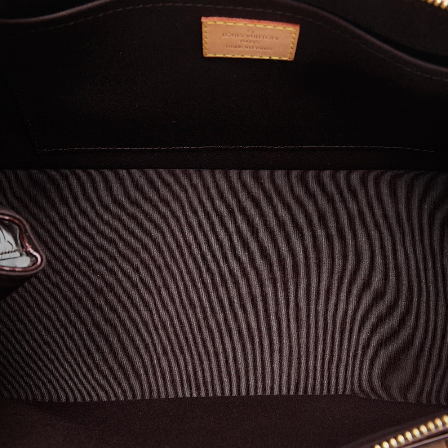 Louis Vuitton Monogram Vernis Rosewood Avenue (SHG-RDUbPP)