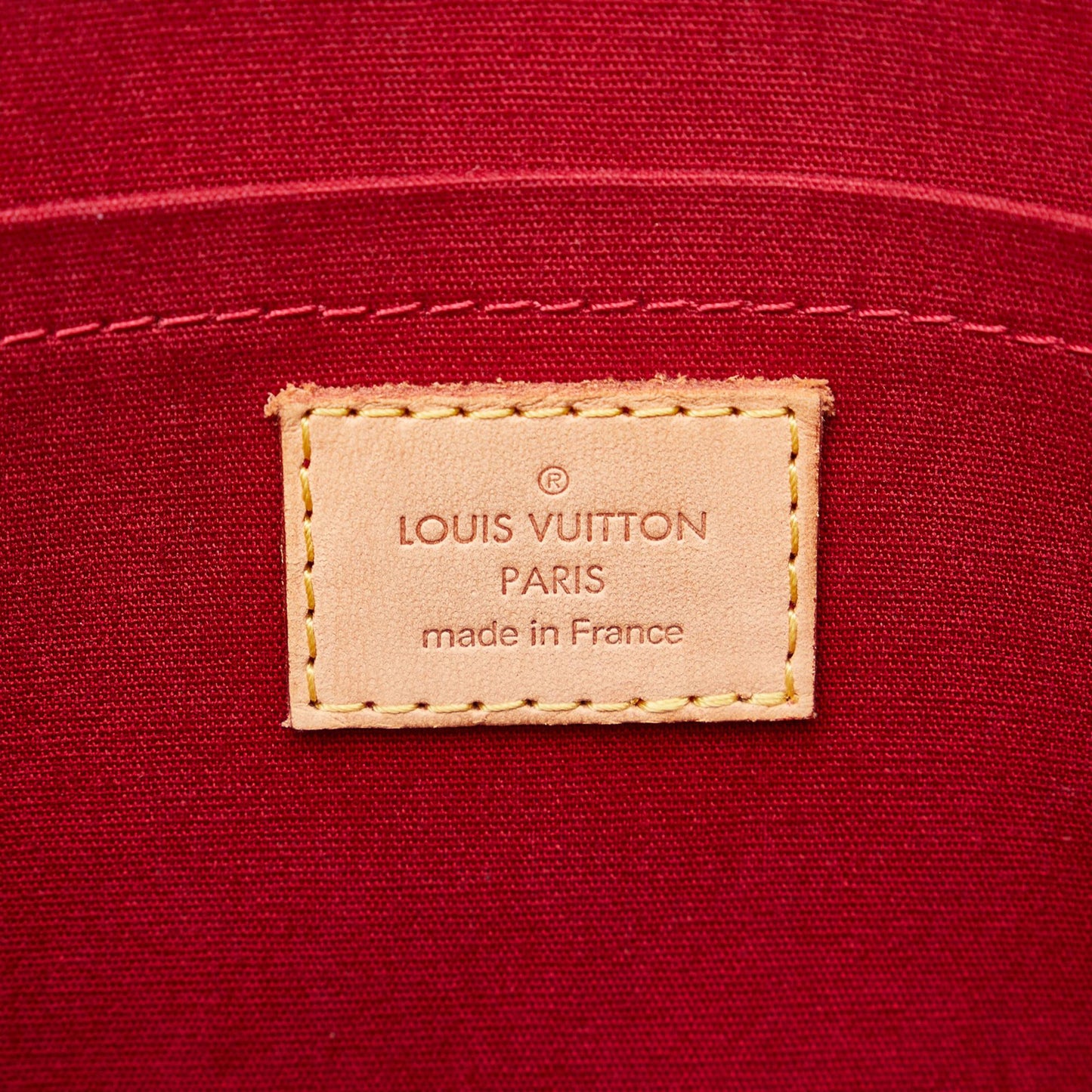 Louis Vuitton Monogram Vernis Rosewood Avenue (SHG-Qpz7vv)