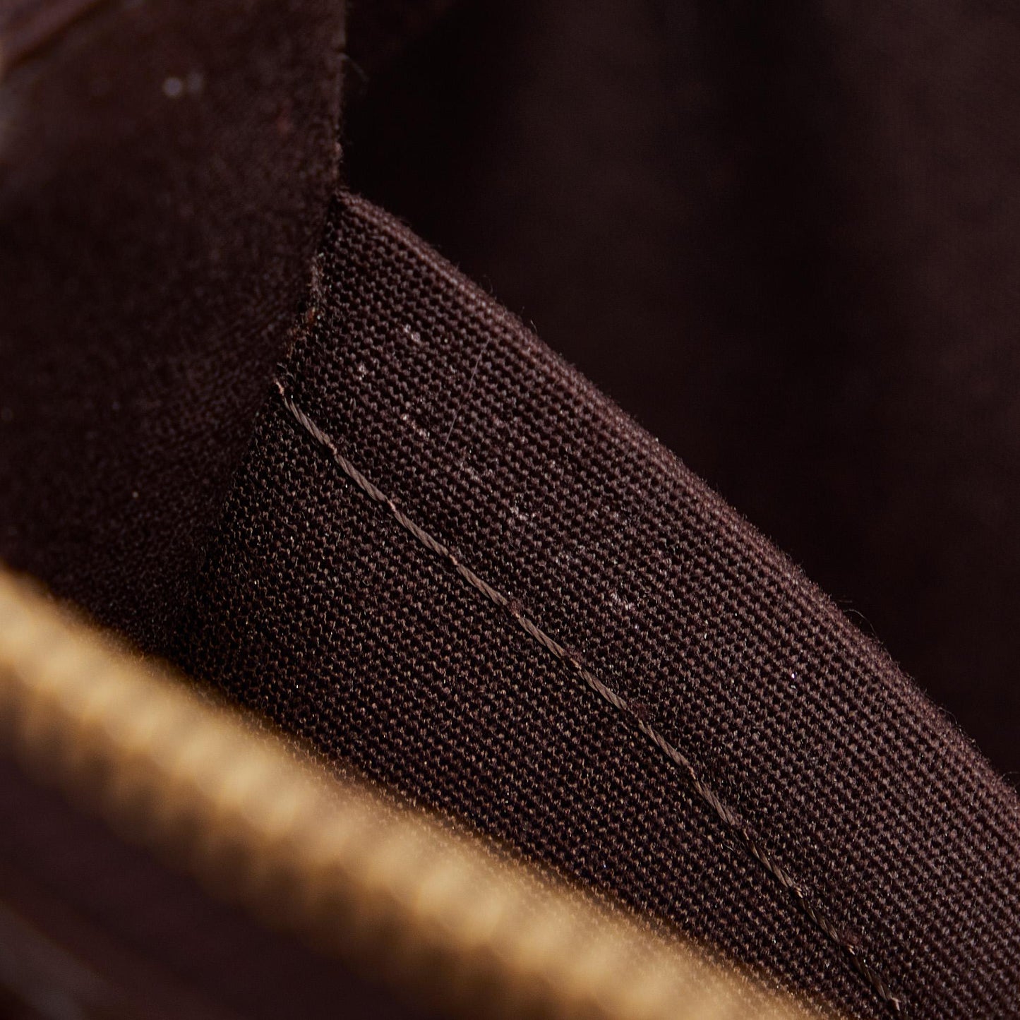 Louis Vuitton Monogram Vernis Rosewood Avenue (SHG-p9iHbF)