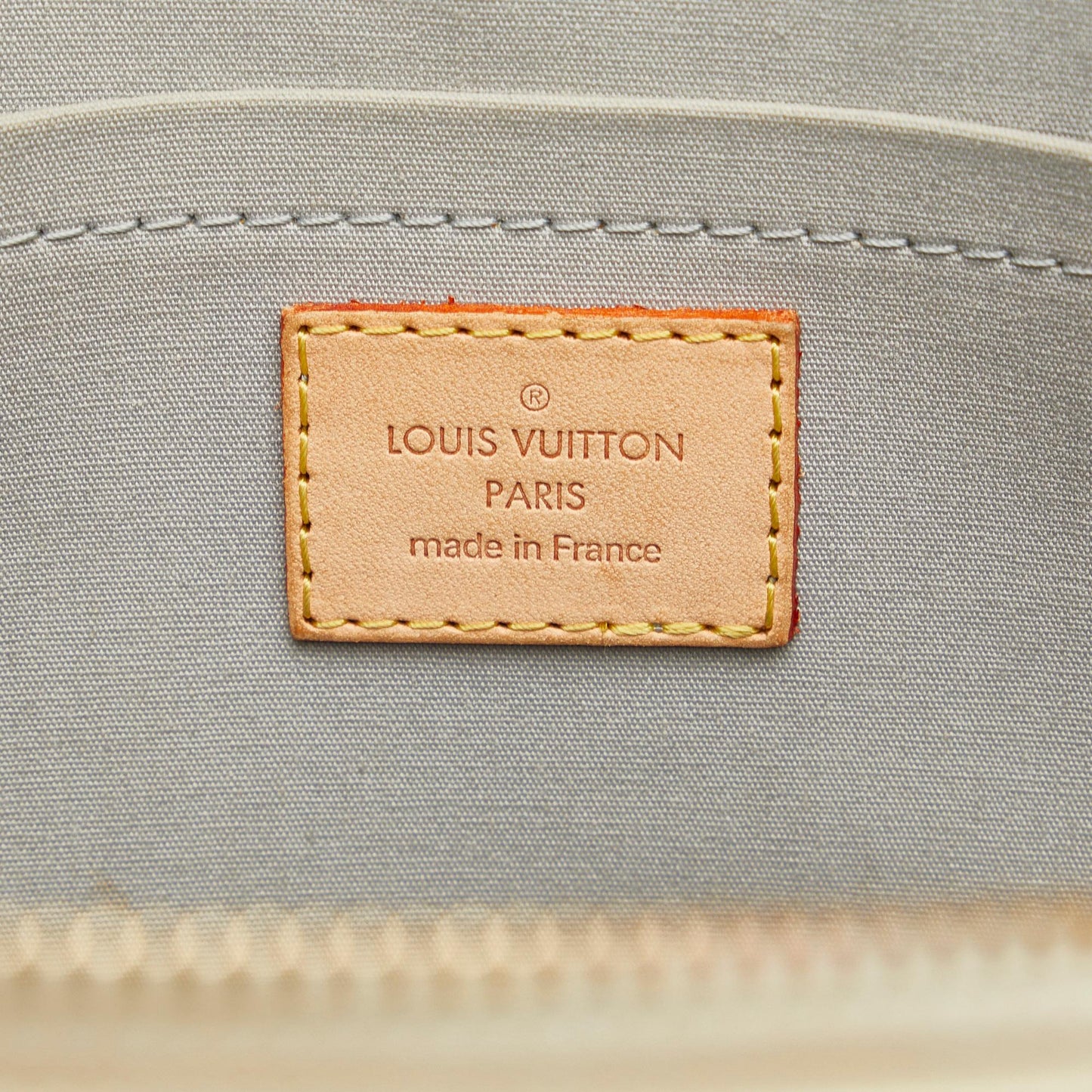 Louis Vuitton Monogram Vernis Rosewood Avenue (SHG-ESC5zo)