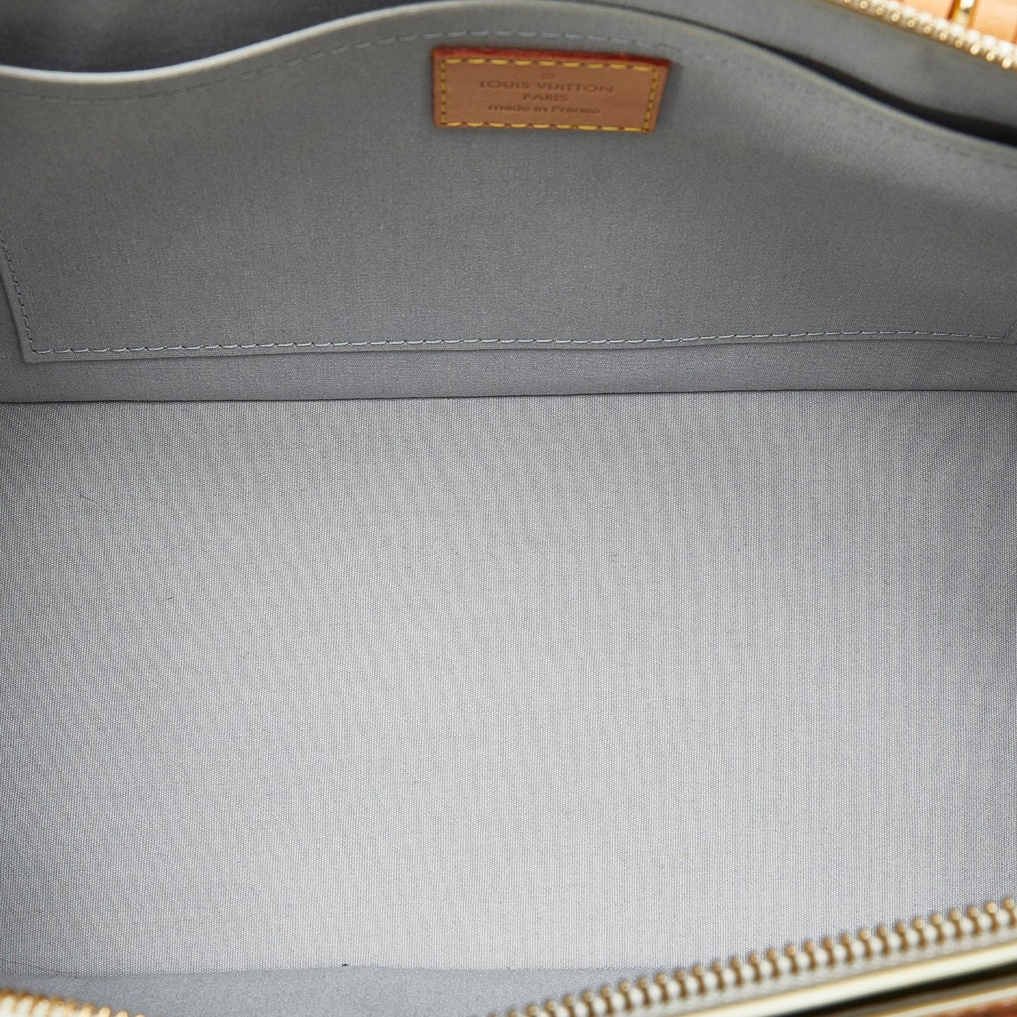 Louis Vuitton Monogram Vernis Rosewood Avenue (SHG-xOuaRb)