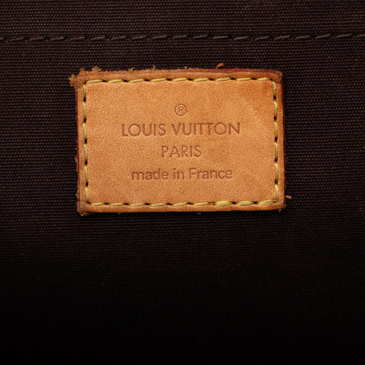 Louis Vuitton Monogram Vernis Rosewood Avenue (SHG-ugyaoR)