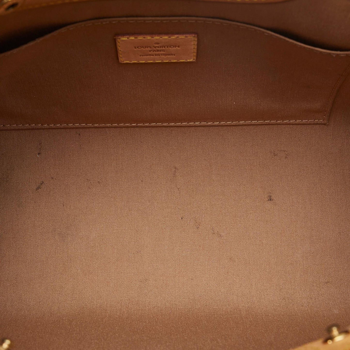 Louis Vuitton Monogram Vernis Roxbury Drive (SHG-q9HIrJ)