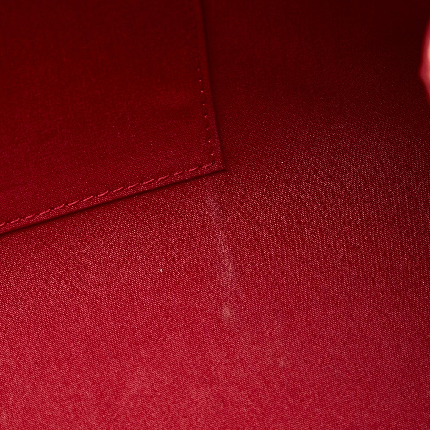 Louis Vuitton Monogram Vernis Roxbury Drive (SHG-mVtcmI)