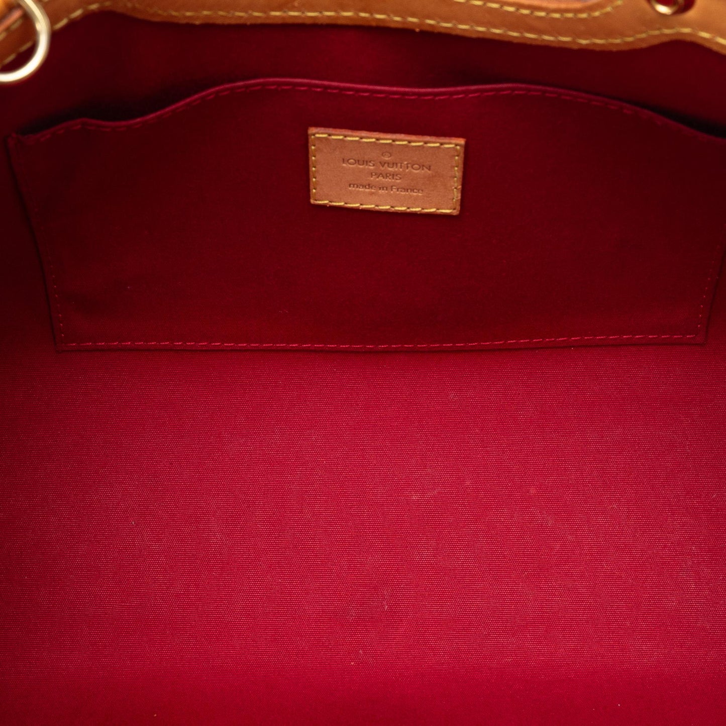 Louis Vuitton Monogram Vernis Roxbury Drive (SHG-nuLtlG)