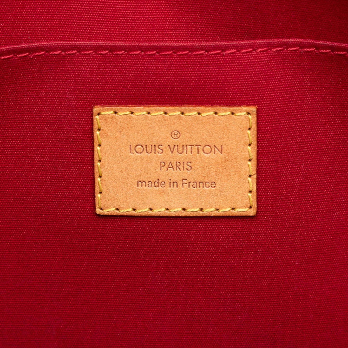 Louis Vuitton Monogram Vernis Roxbury Drive (SHG-nuLtlG)