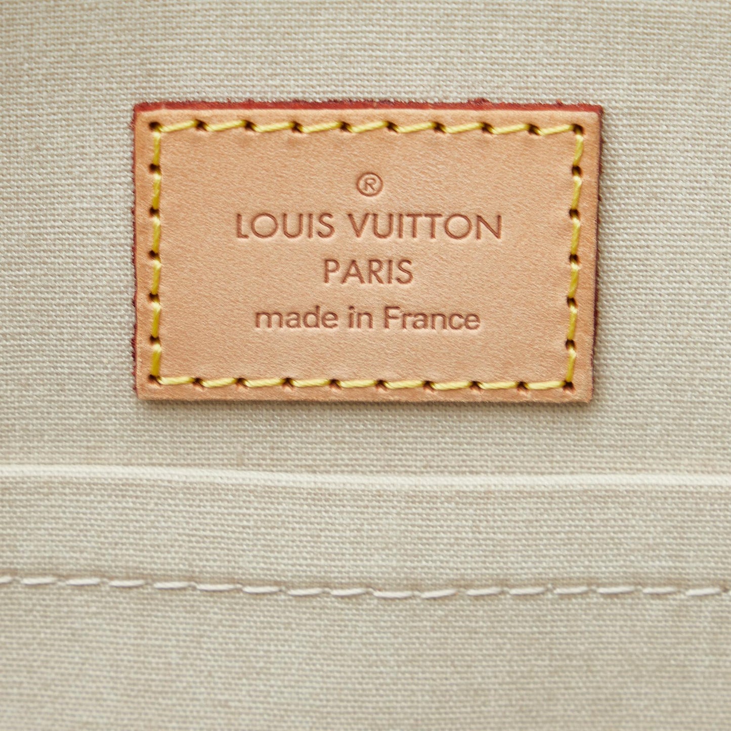Louis Vuitton Monogram Vernis Sherwood PM (SHG-95sbbi)