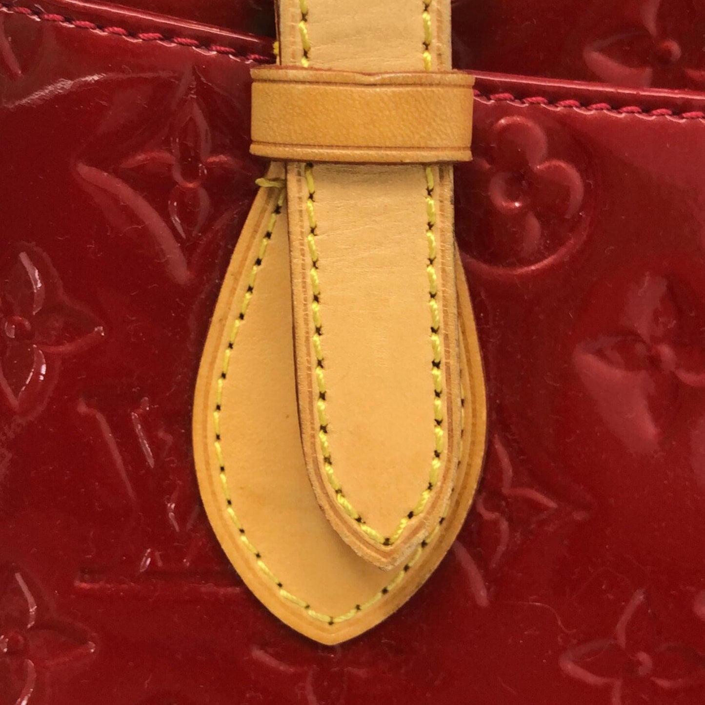 Louis Vuitton Monogram Vernis Summit Drive (SHG-t2RZNh)