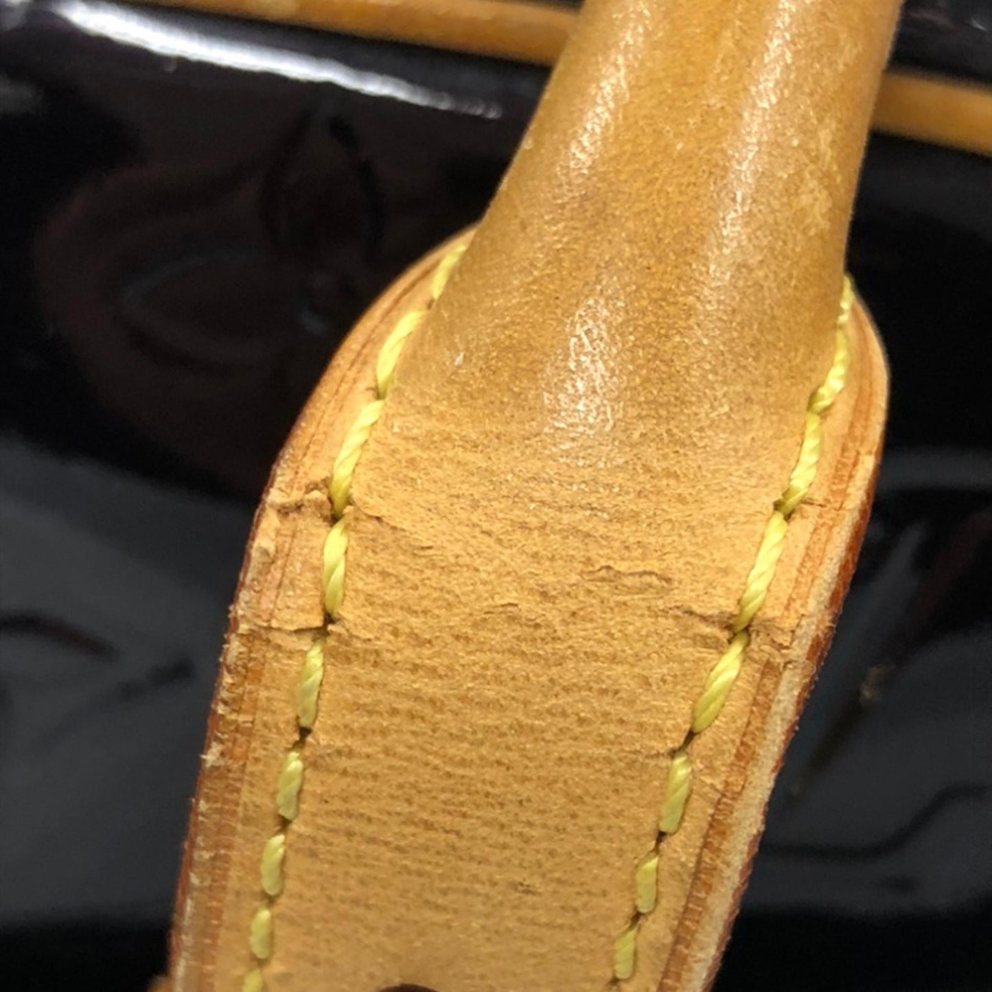 Louis Vuitton Monogram Vernis Summit Drive (SHG-iMWN2V)