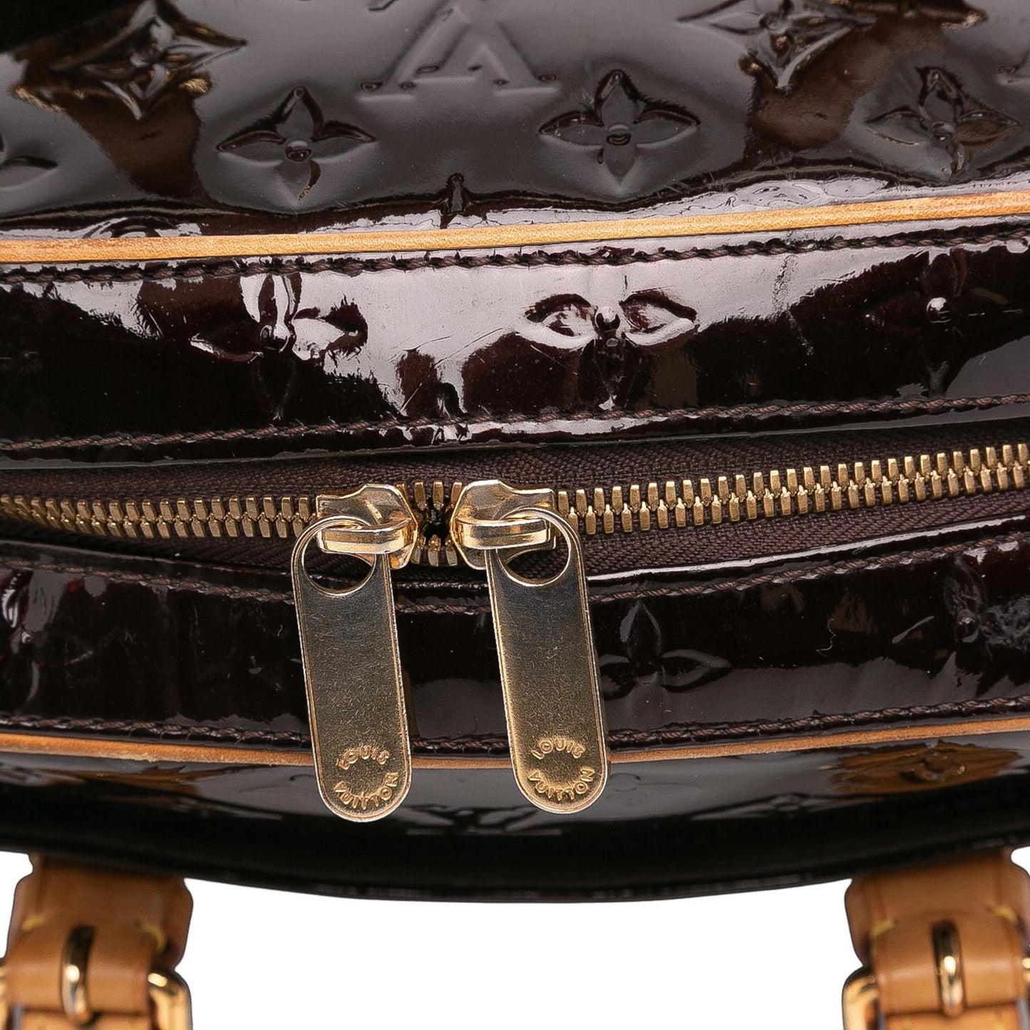 Louis Vuitton Monogram Vernis Summit Drive