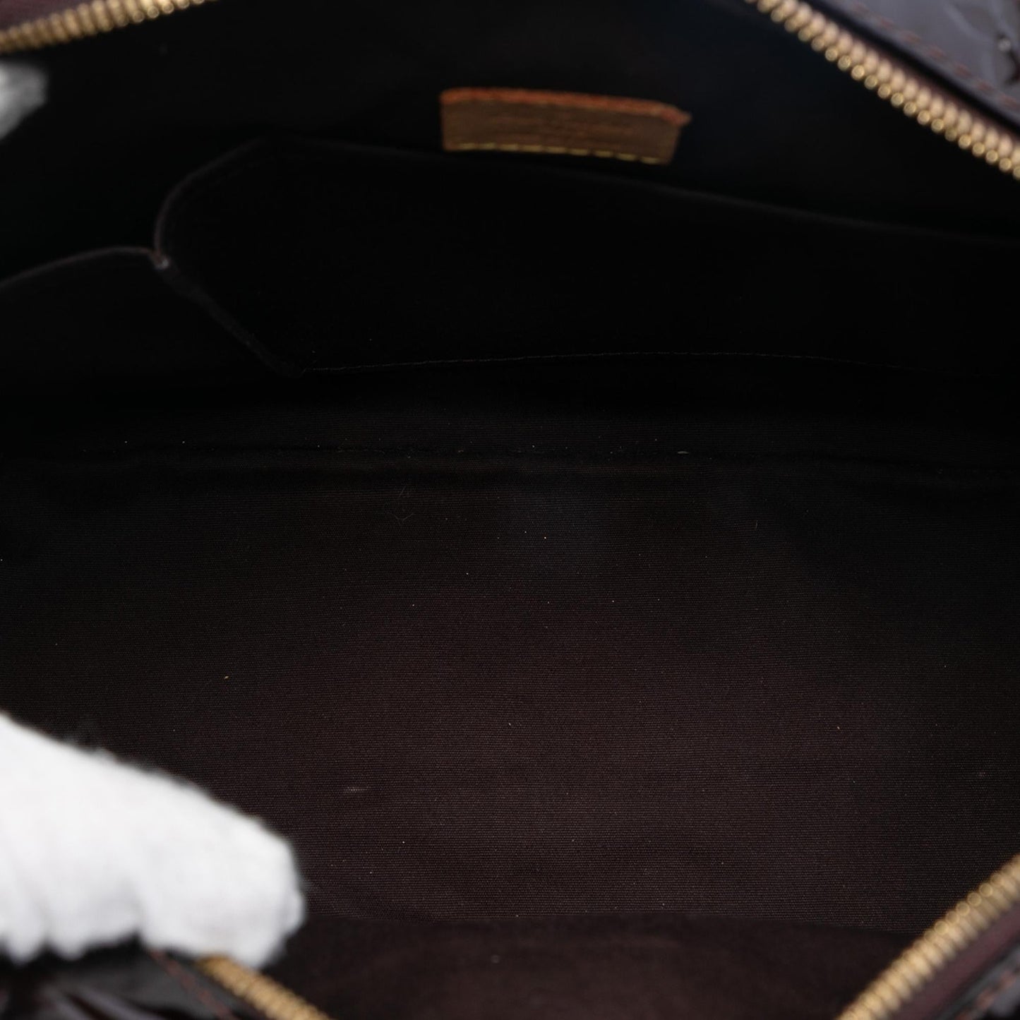 Louis Vuitton Monogram Vernis Summit Drive