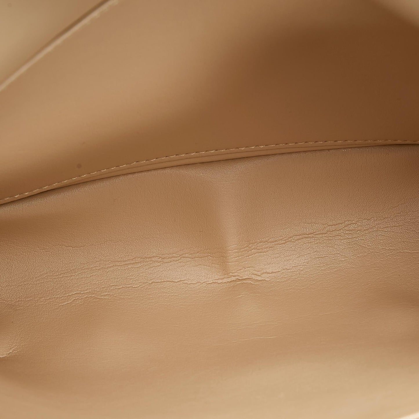 Louis Vuitton Monogram Vernis Thompson Street (SHG-GShAnw)
