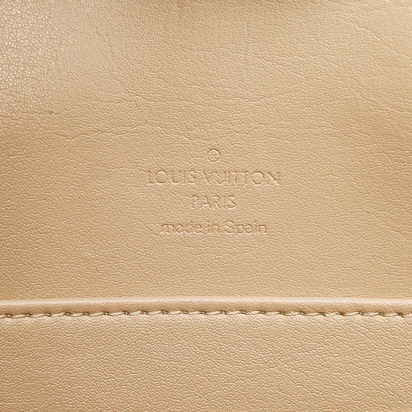 Louis Vuitton Monogram Vernis Thompson Street (SHG-GShAnw)
