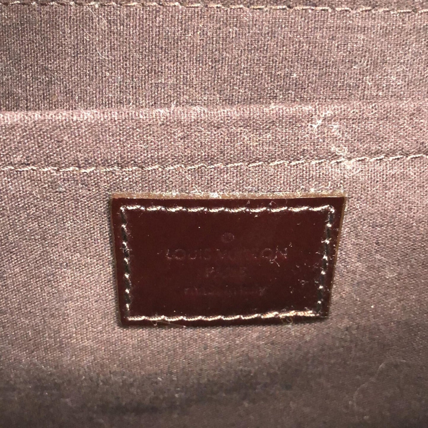 Louis Vuitton Monogram Vernis Vermont Avenue (SHG-HnP120)