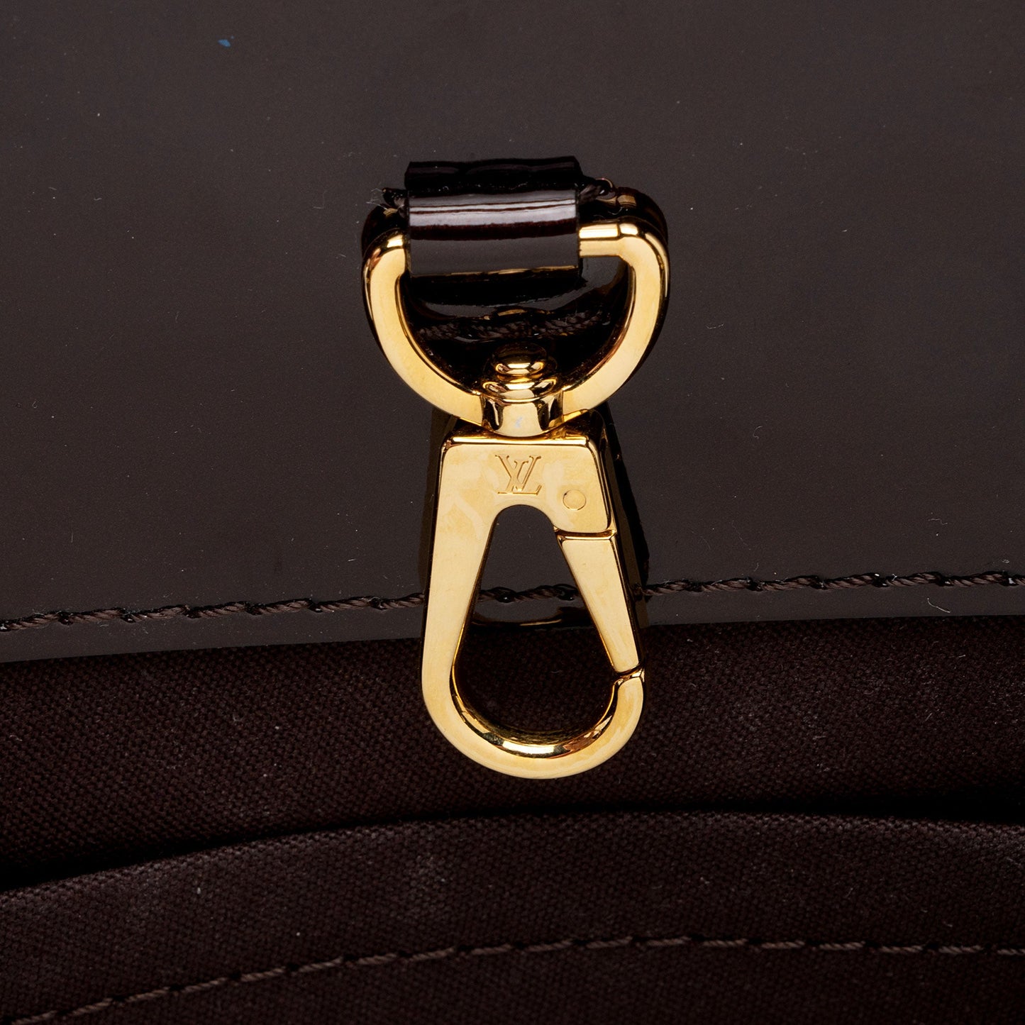 Louis Vuitton Monogram Vernis Virginia PM Shoulder Bag (SHF-rxNHf7)
