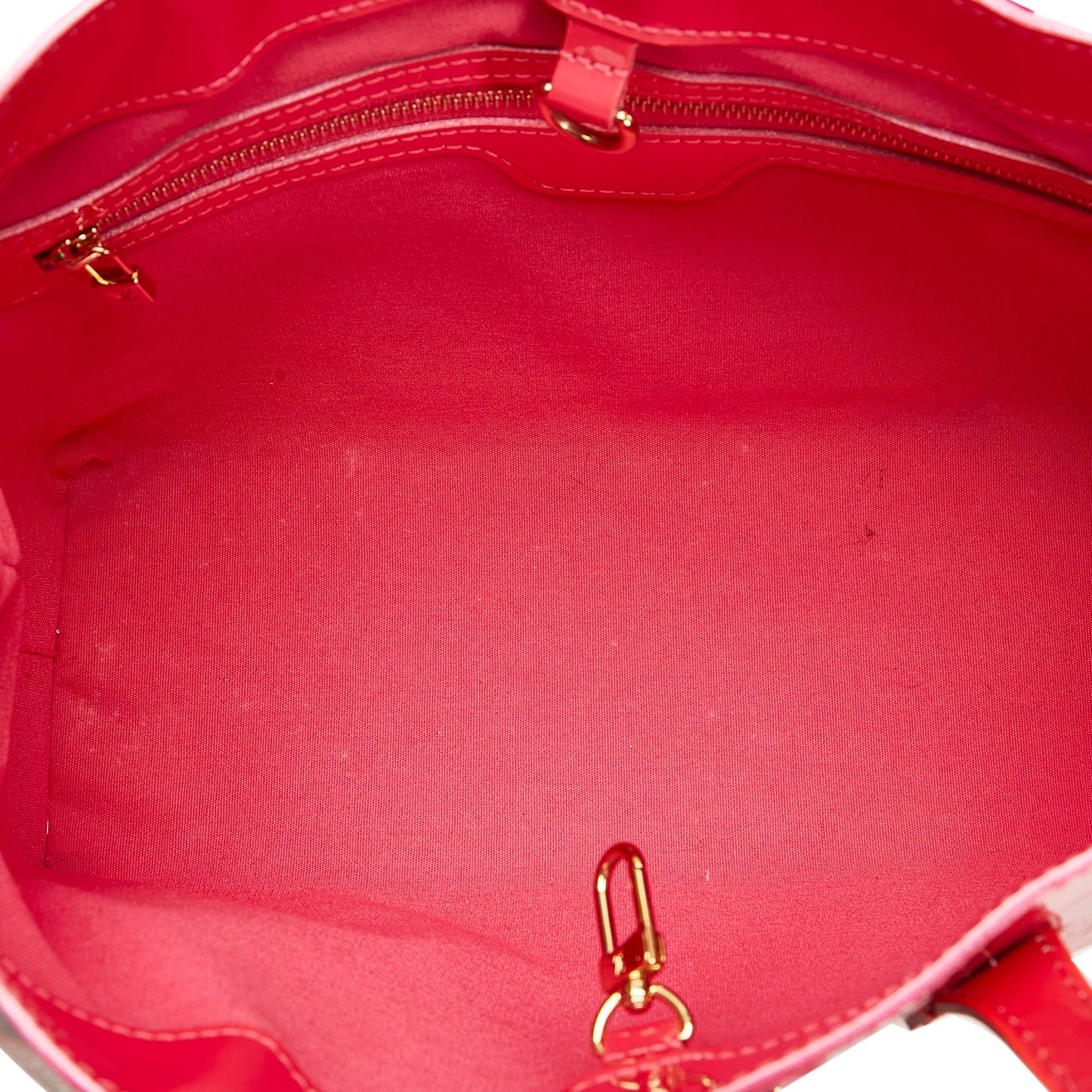 Louis Vuitton Monogram Vernis Wilshire PM (SHG-YVHE6k)