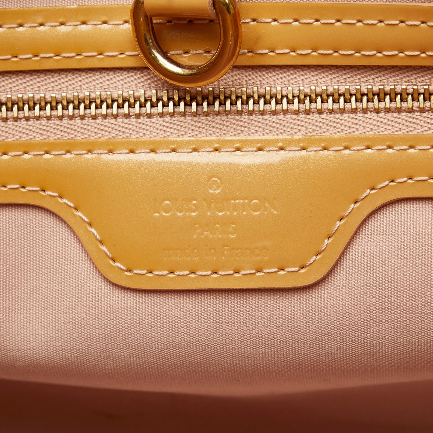 Louis Vuitton Monogram Vernis Wilshire PM (SHG-CTJjqY)