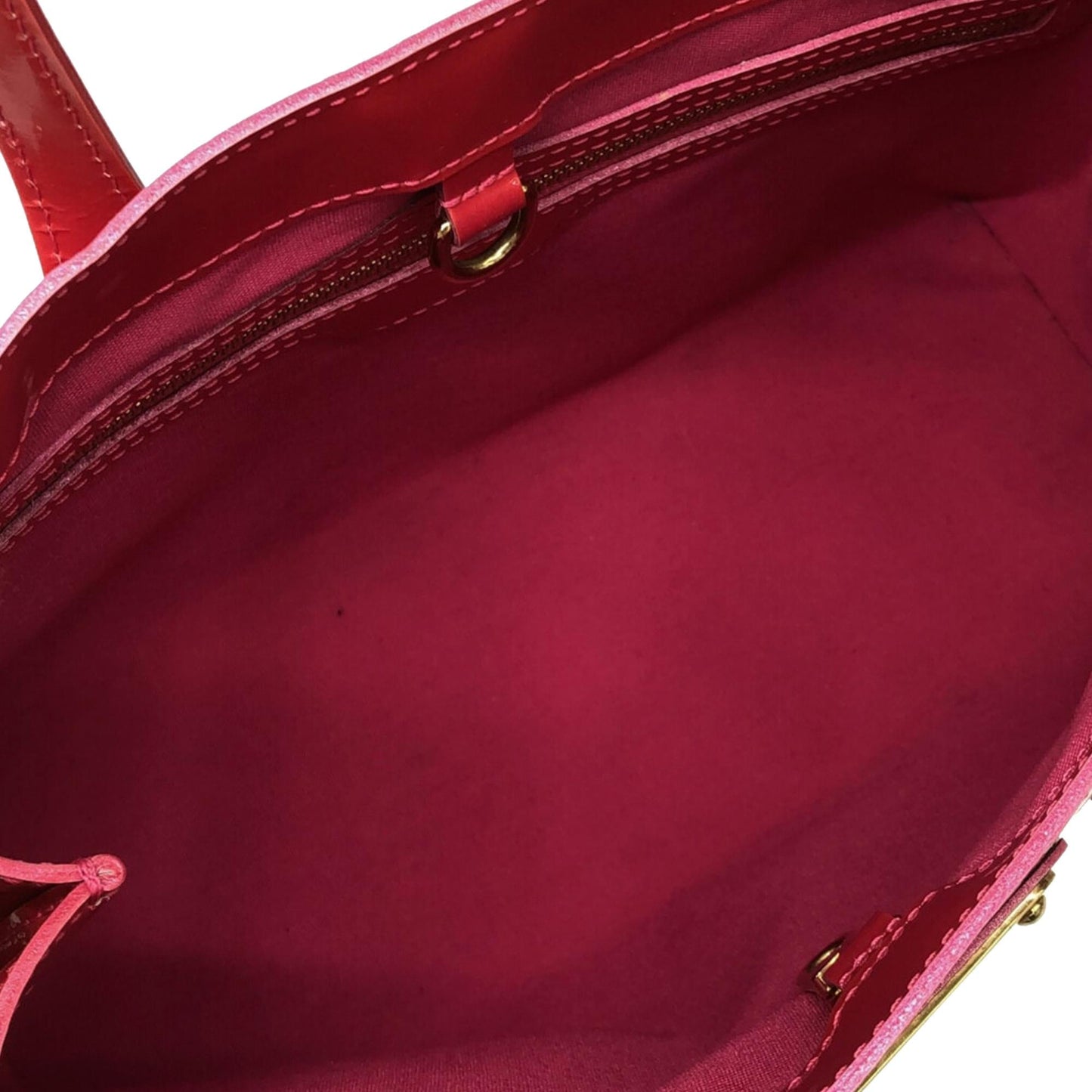 Louis Vuitton Monogram Vernis Wilshire PM (SHG-m6bqNT)