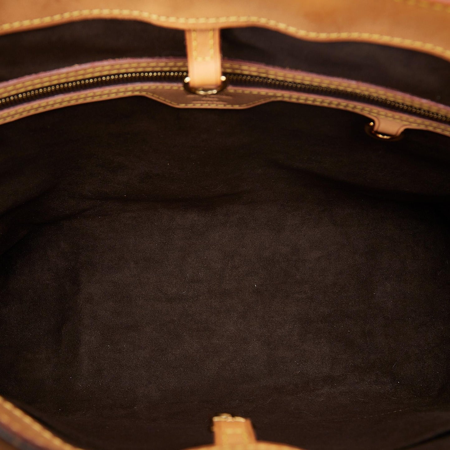 Louis Vuitton Monogram Wilshire MM (SHG-r4NOU2)