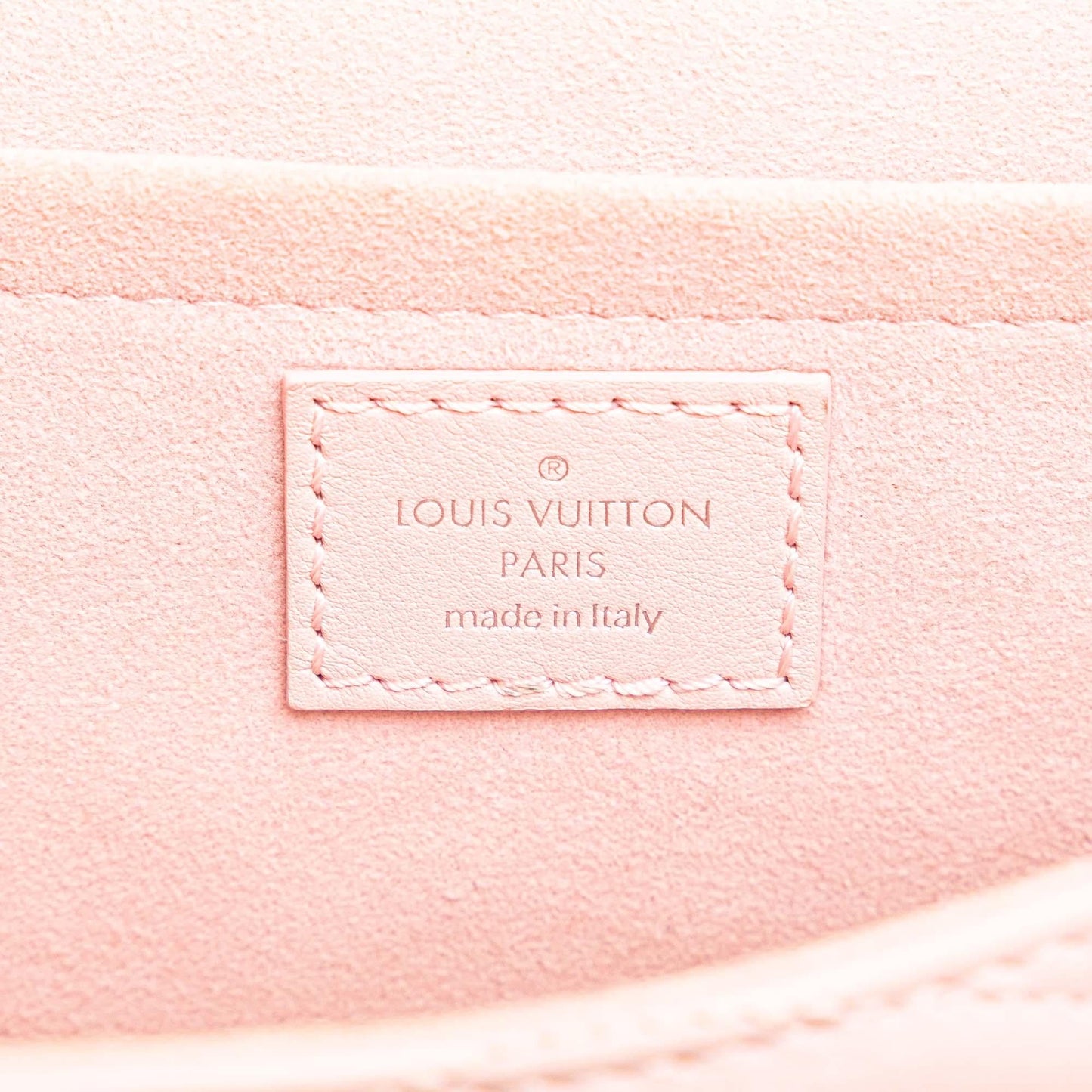 Louis Vuitton New Wave Chain Bag MM