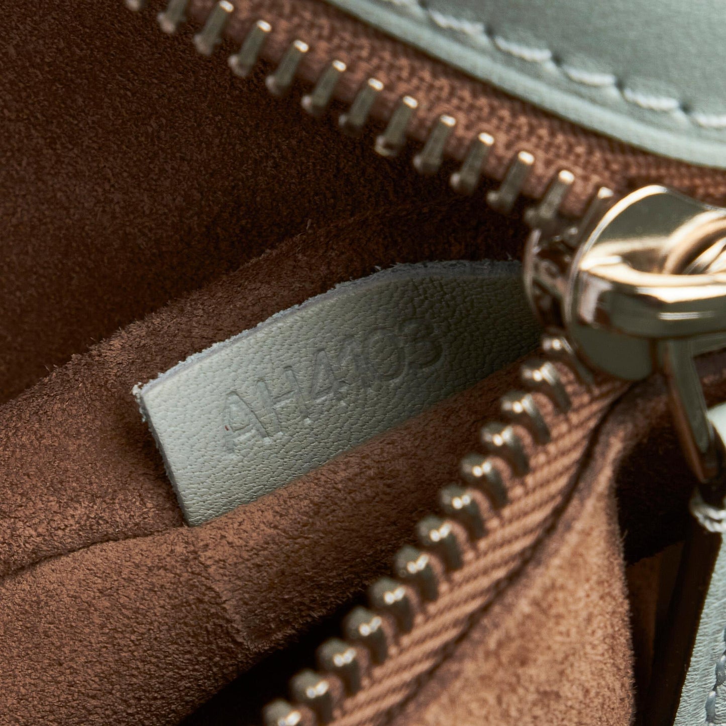 Louis Vuitton Parnassea Bagatelle (SHG-X16BuD)