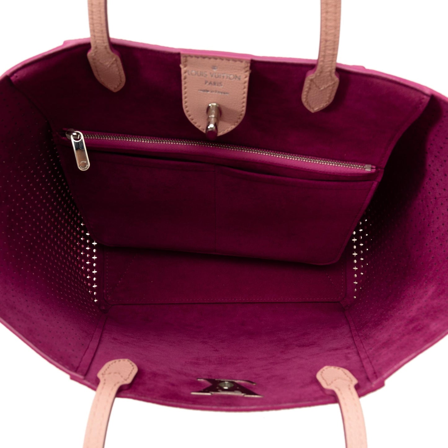 Louis Vuitton Perforated Lockme Cabas (SHG-pc9lXu)