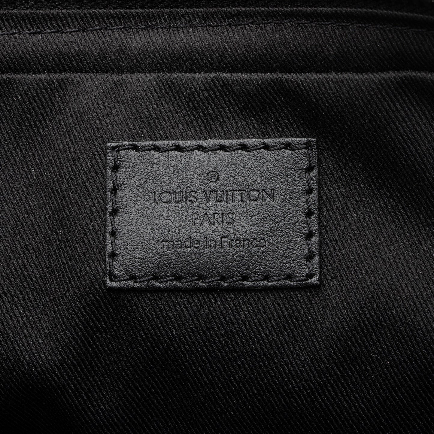 Louis Vuitton Reverse Monogram Eclipse Trio Messenger Bag (SHF-aOjc2U)