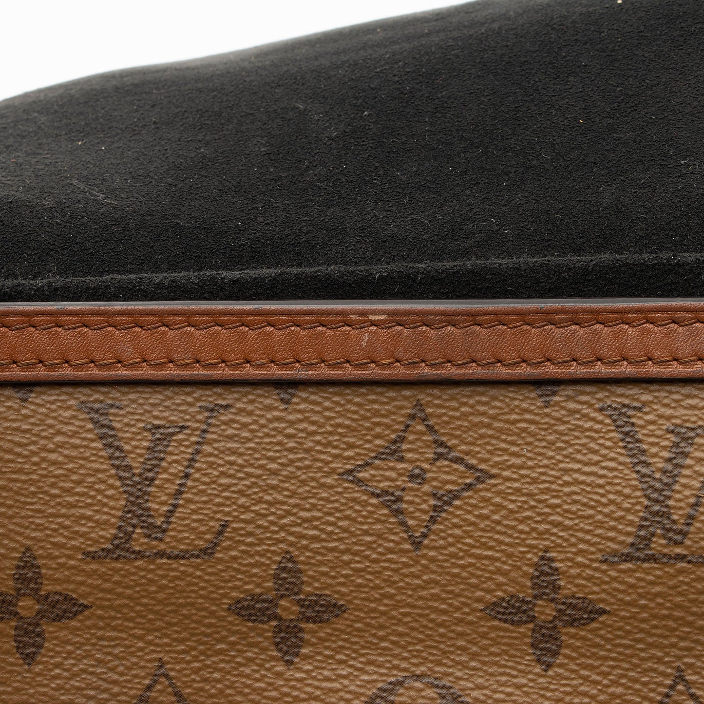 Louis Vuitton Reverse Monogram Mini Dauphine Shoulder Bag (SHF-dz9N6Z)