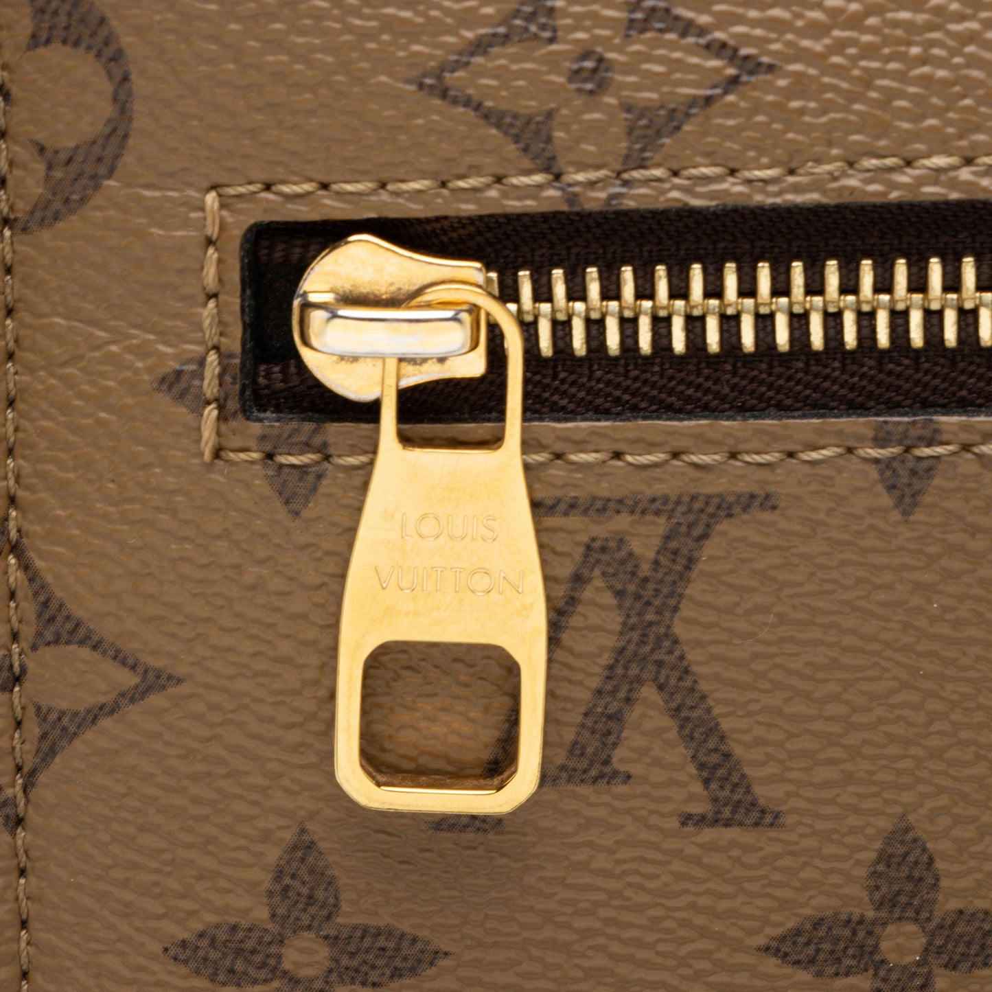 Louis Vuitton Reverse Monogram Pochette Metis Shoulder Bag -  (SHF-tj1cw4)