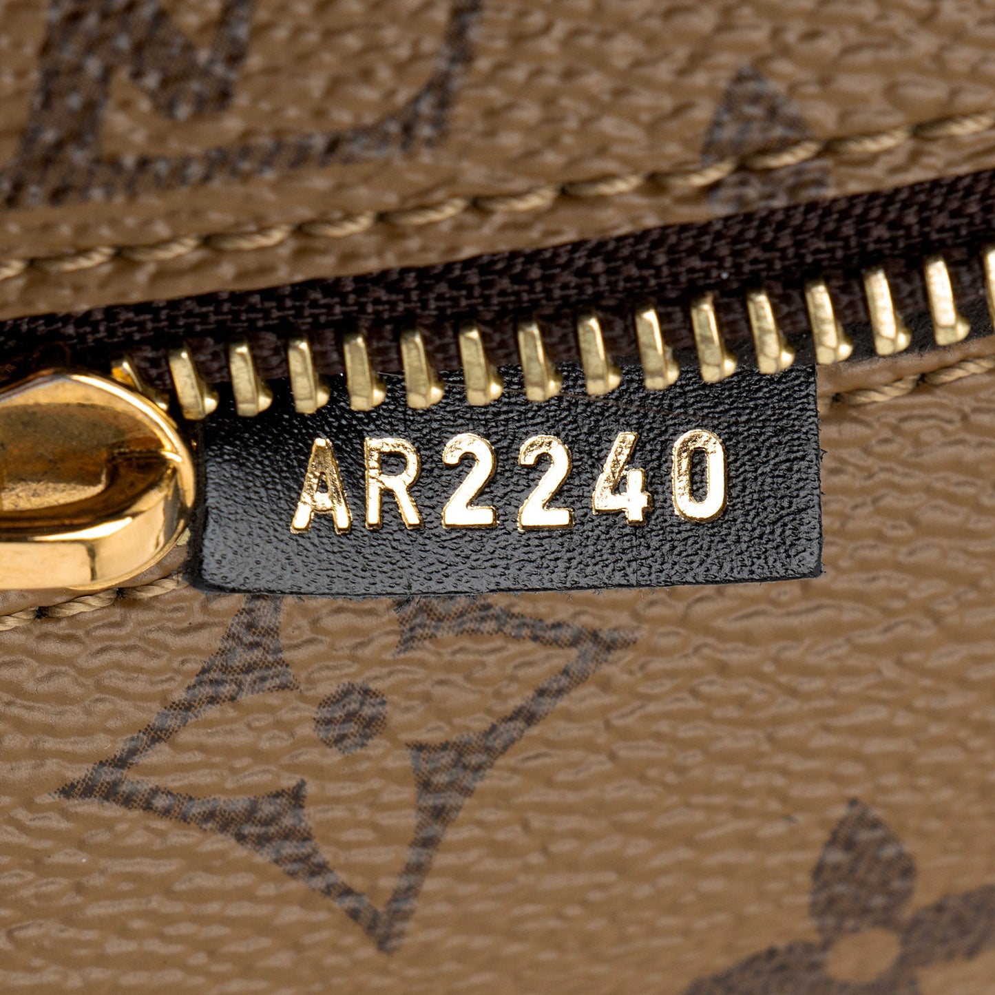 Louis Vuitton Reverse Monogram Pochette Metis Shoulder Bag (SHF-A1HMov)