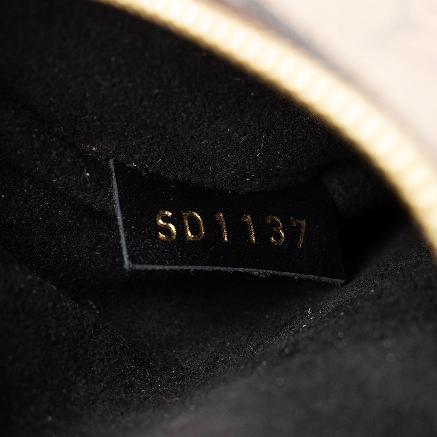 Louis Vuitton Reverse Monogram Pochette Metis Shoulder Bag
