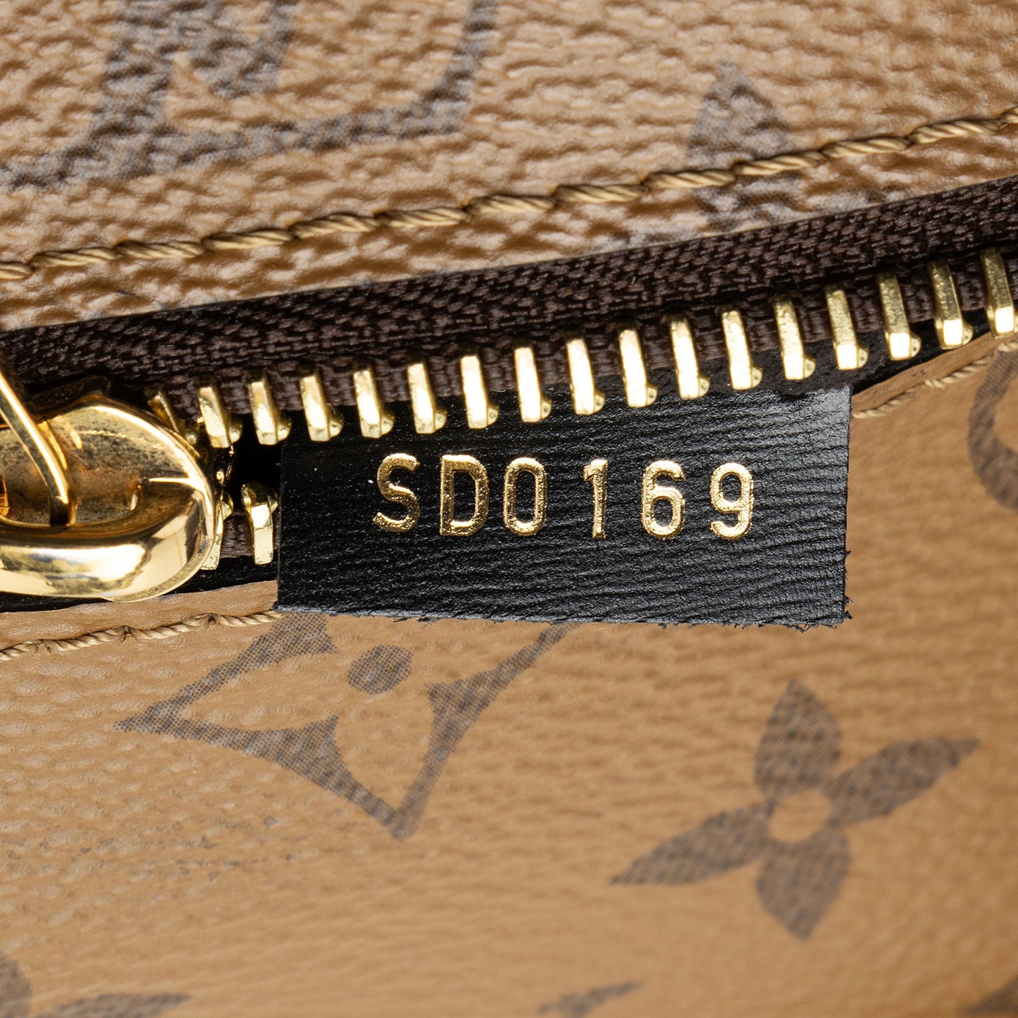Louis Vuitton Reverse Monogram Pochette Metis Shoulder Bag