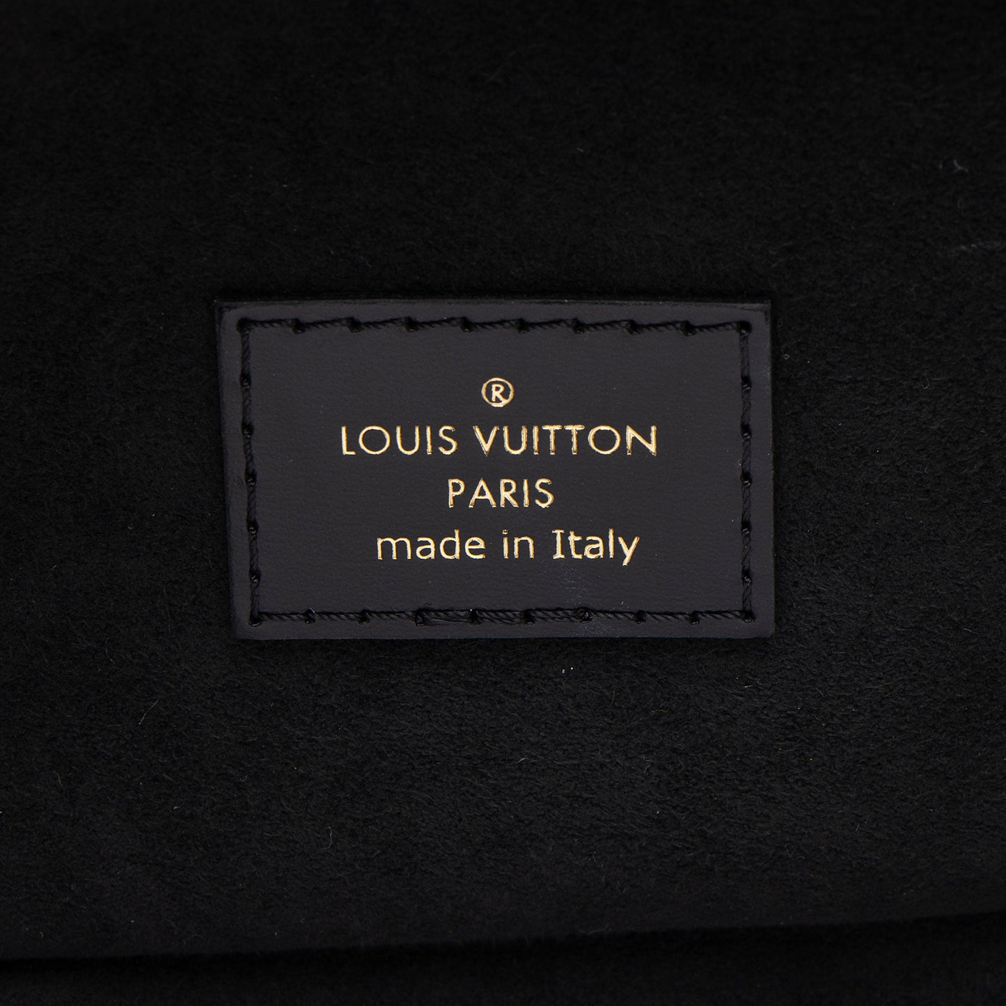 Louis Vuitton Reverse Monogram Vanity PM Shoulder Bag (SHF-ytXczE)