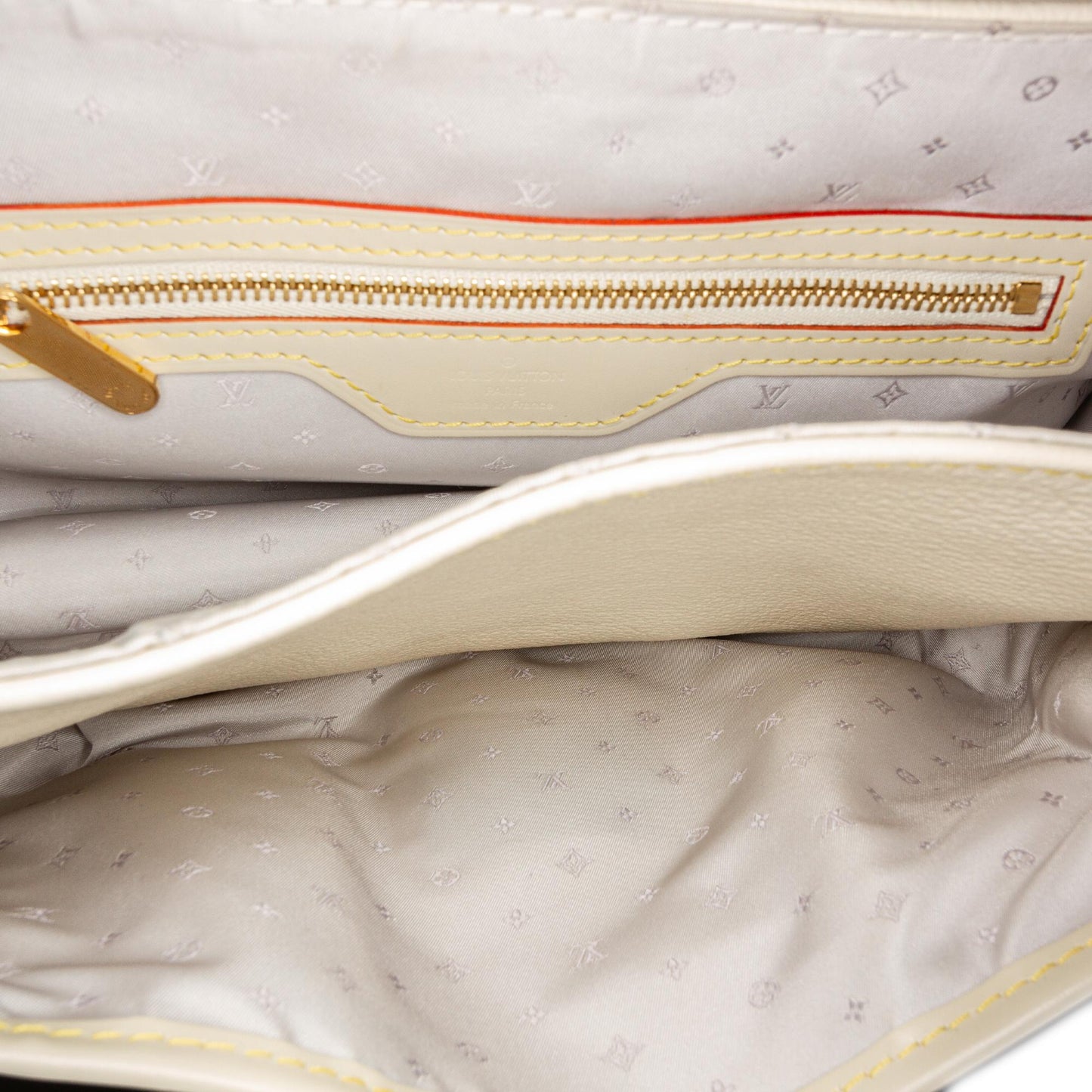 Louis Vuitton Suhali Le Confident (SHG-25269)