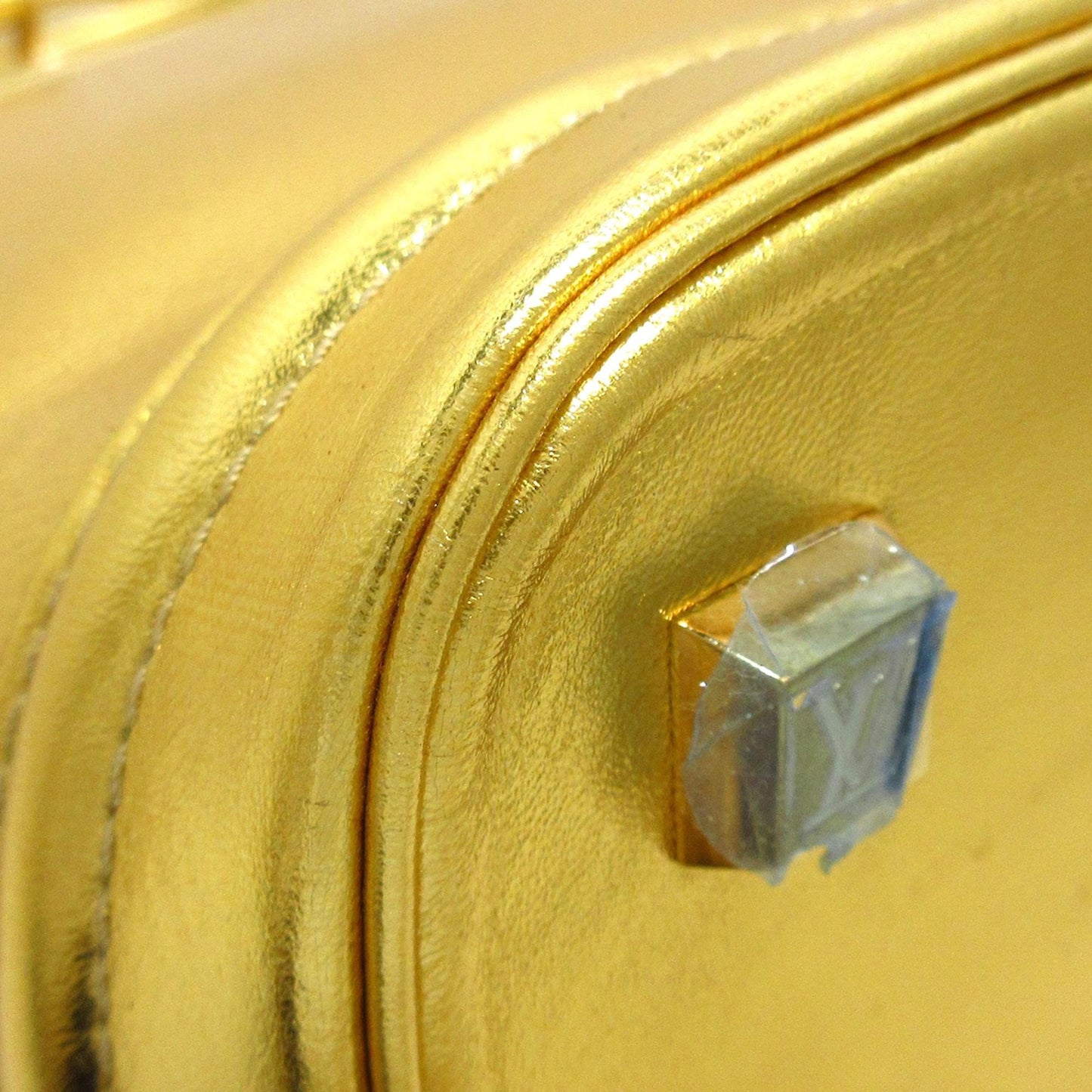 Louis Vuitton Suhali Lockit MM (SHG-JBeZSh)