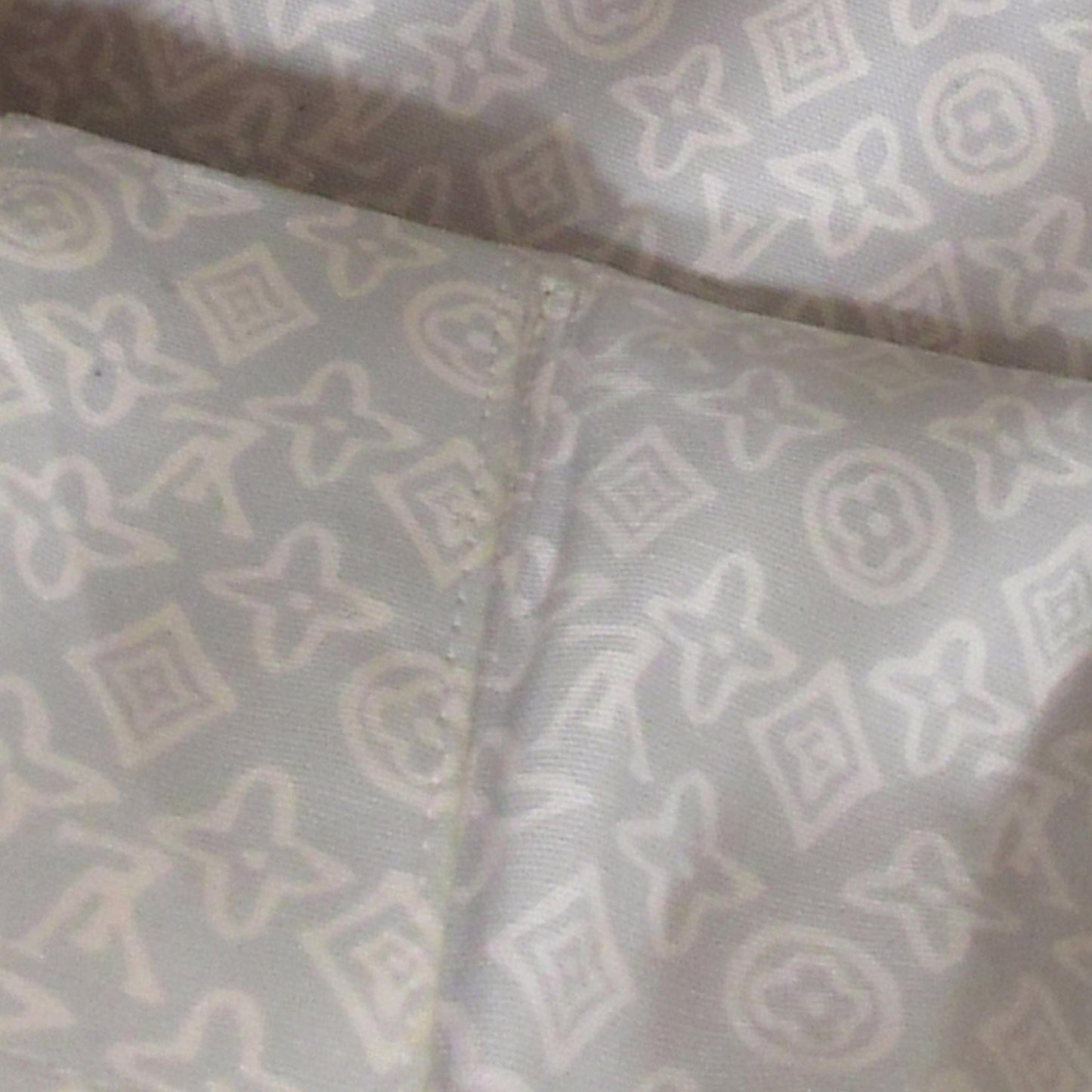 Louis Vuitton Tahitienne Cabas PM (SHG-y2Ixdg)