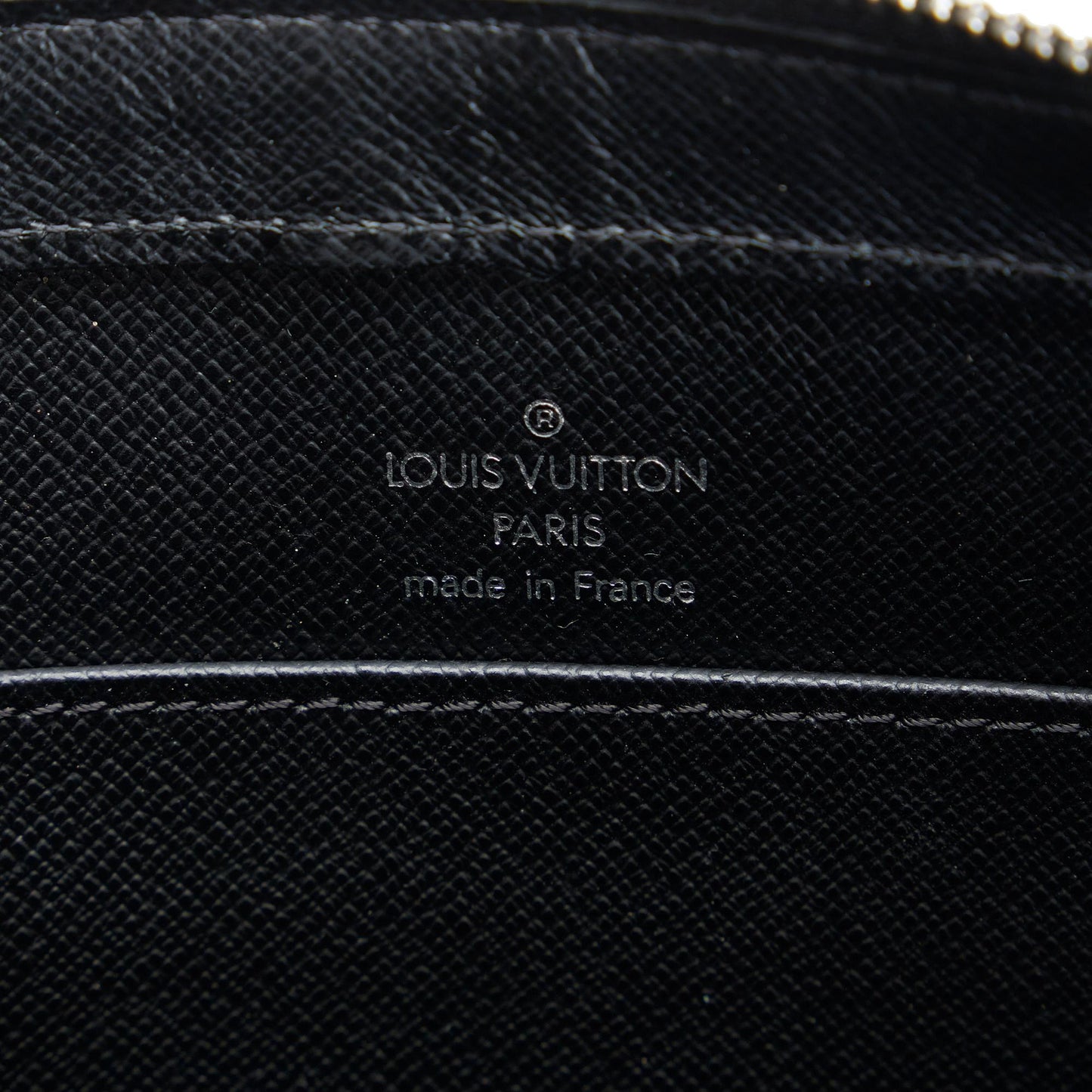 Louis Vuitton Taiga Baikal (SHG-23tCm9)